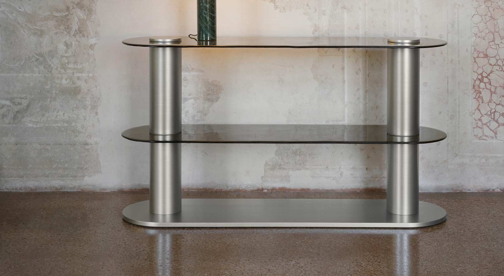 Montreal Console 3.jpg