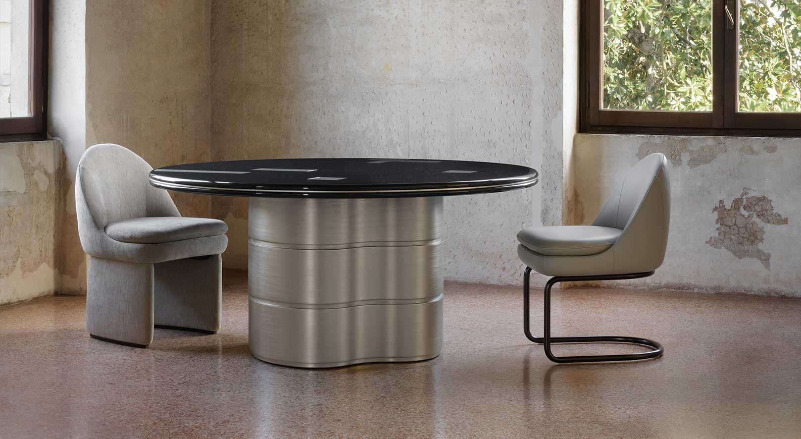 Antibes table base 4.jpg