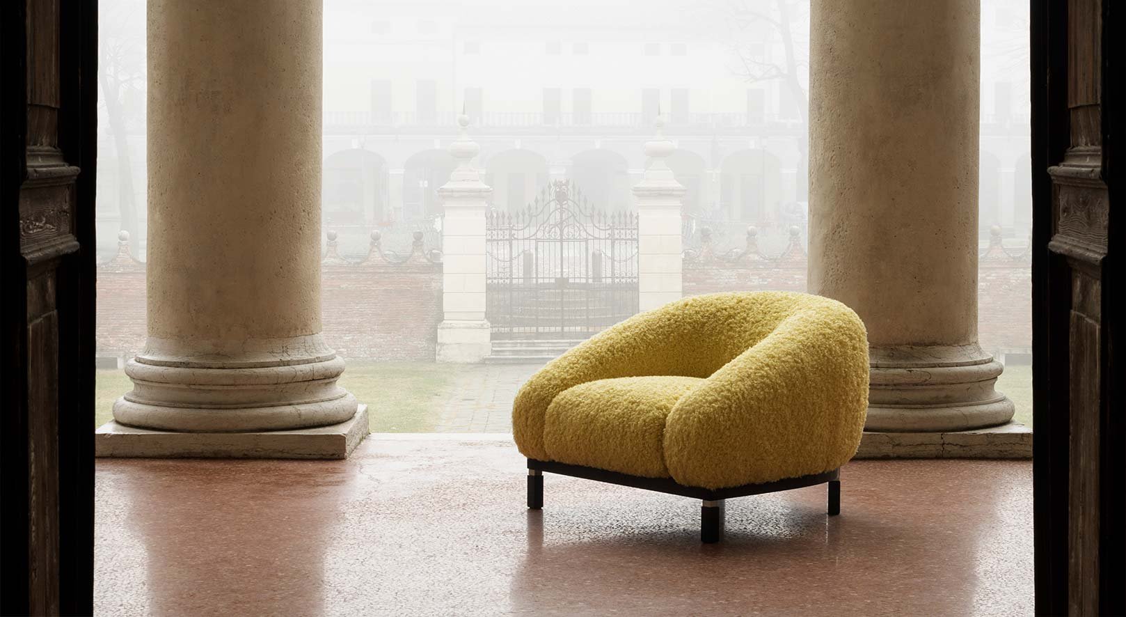 vague-armchair-4.jpg