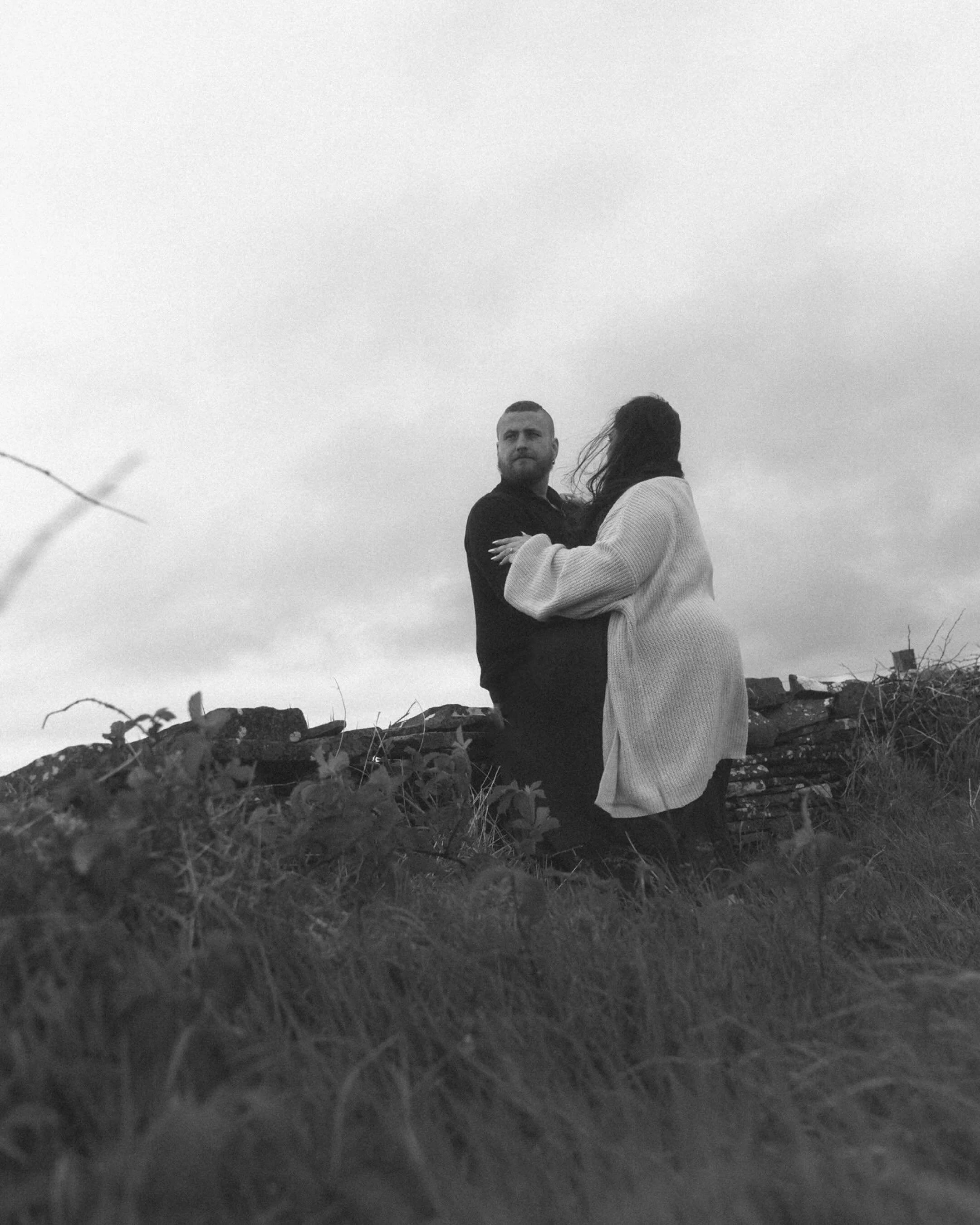 .
Jordan and Gage weren&rsquo;t meant to have their engagement session in this location, or on this day, but a couple of things came up and we had to reschedule- I said hey I&rsquo;m going to be out your neck of the woods, let&rsquo;s do it then.. an
