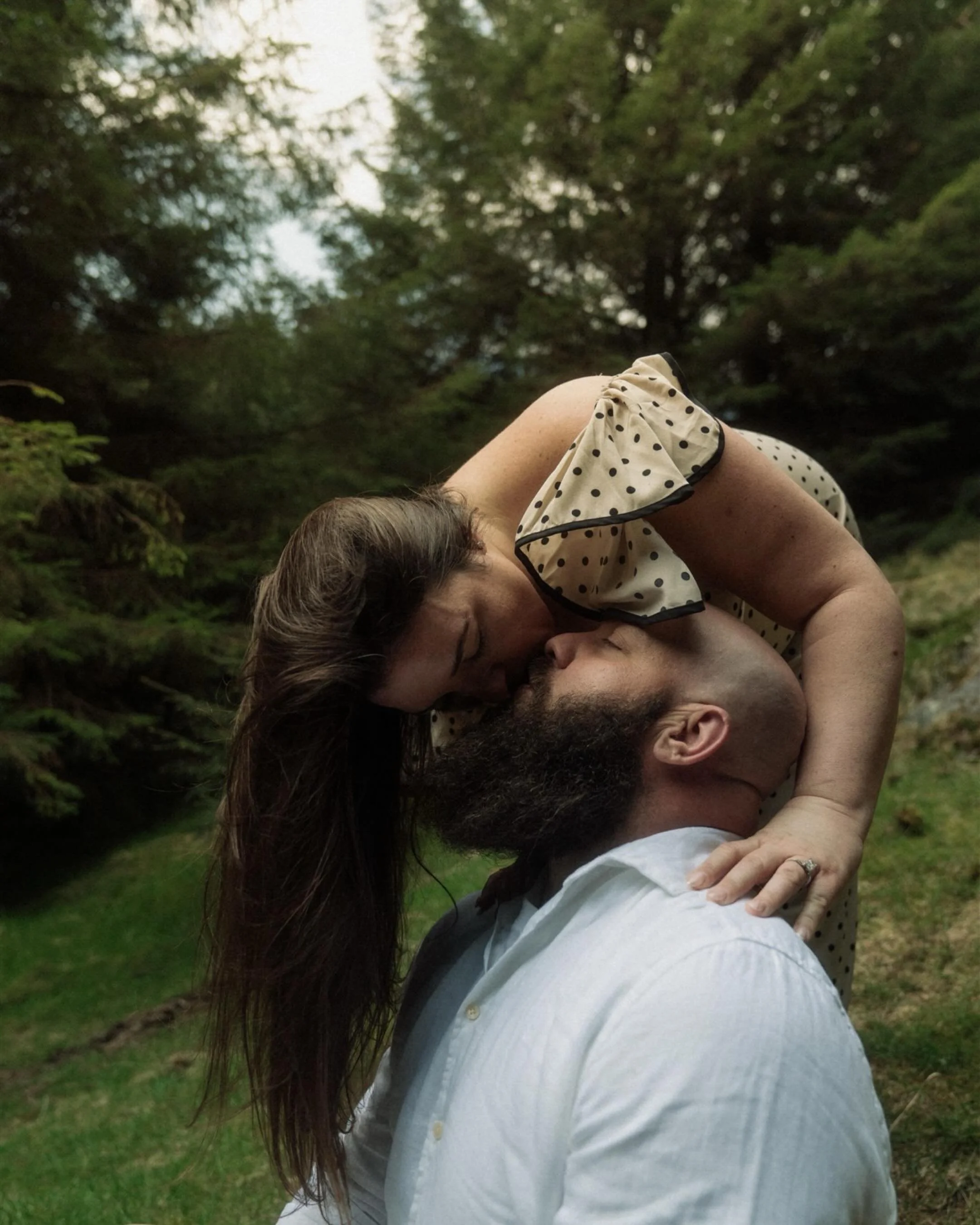 .
I&rsquo;ve been so exited to show you this handful of previews from Lauren and James&rsquo; engagement shoot recently. L&amp;J were visiting Ireland from New Jersey, looking at wedding venues and I was honoured to join them at Lough Tay and Ballina