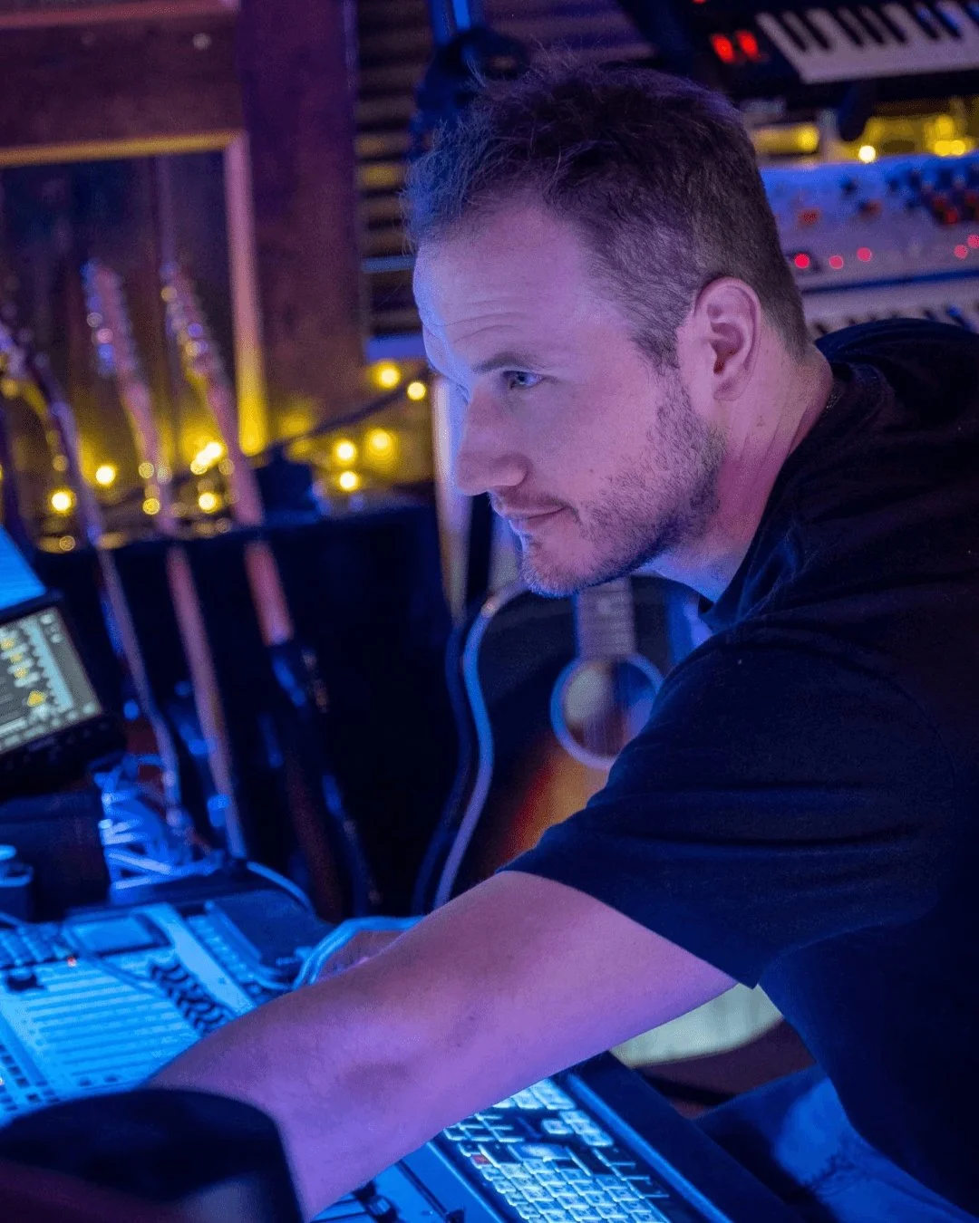 Ever wondered what happens behind the studio doors?

It's not just about buttons and wires.

Our sound engineers are unsung maestros, turning notes into symphonies.

With precision and creativity, they elevate every sound to its ultimate potential.