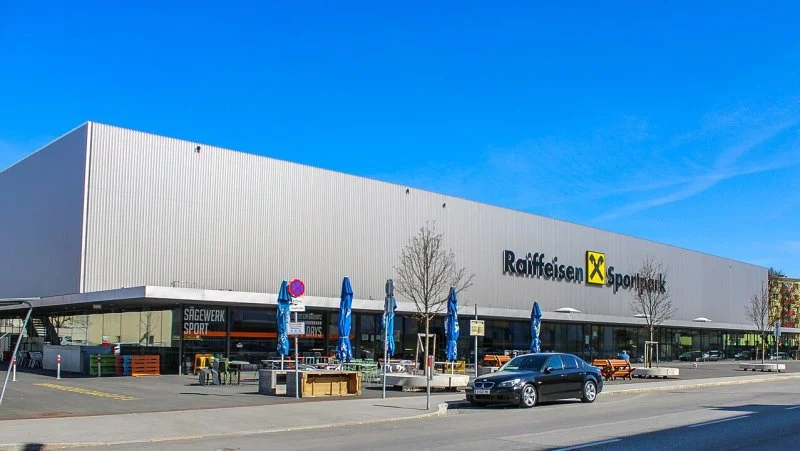 “Strengthening democracy” or strengthening the Kremlin? How Raiffeisen uses sponsorships to hide from accountability