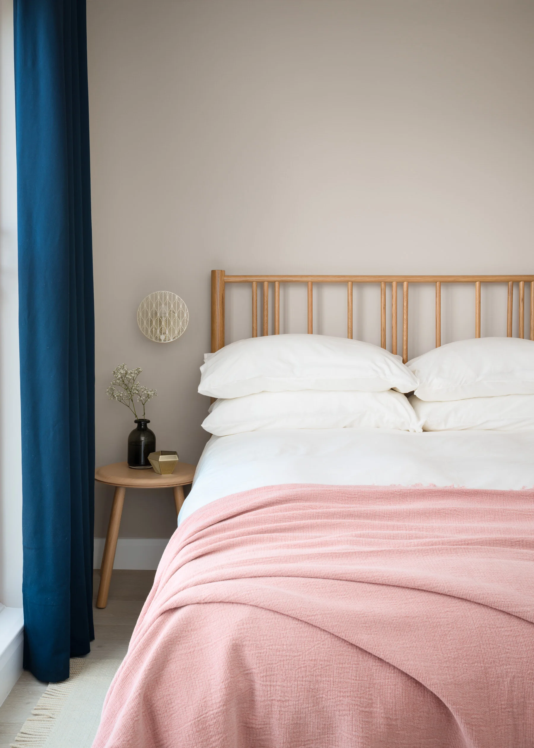 Web _ShuwenWang_Wapping_MB - Portrait Bed Comp.jpg