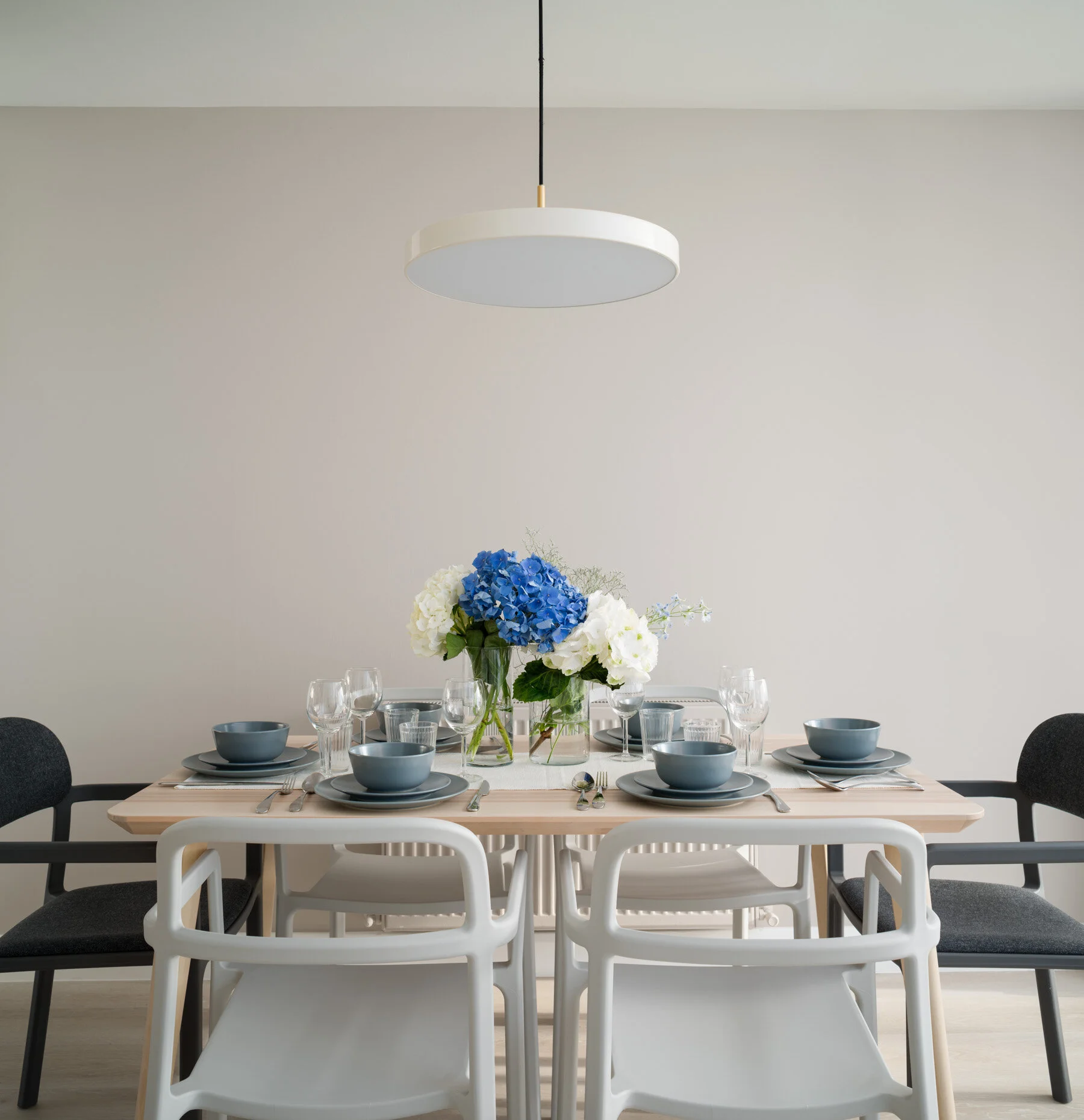 Web _ShuwenWang_Wapping_Dining.jpg