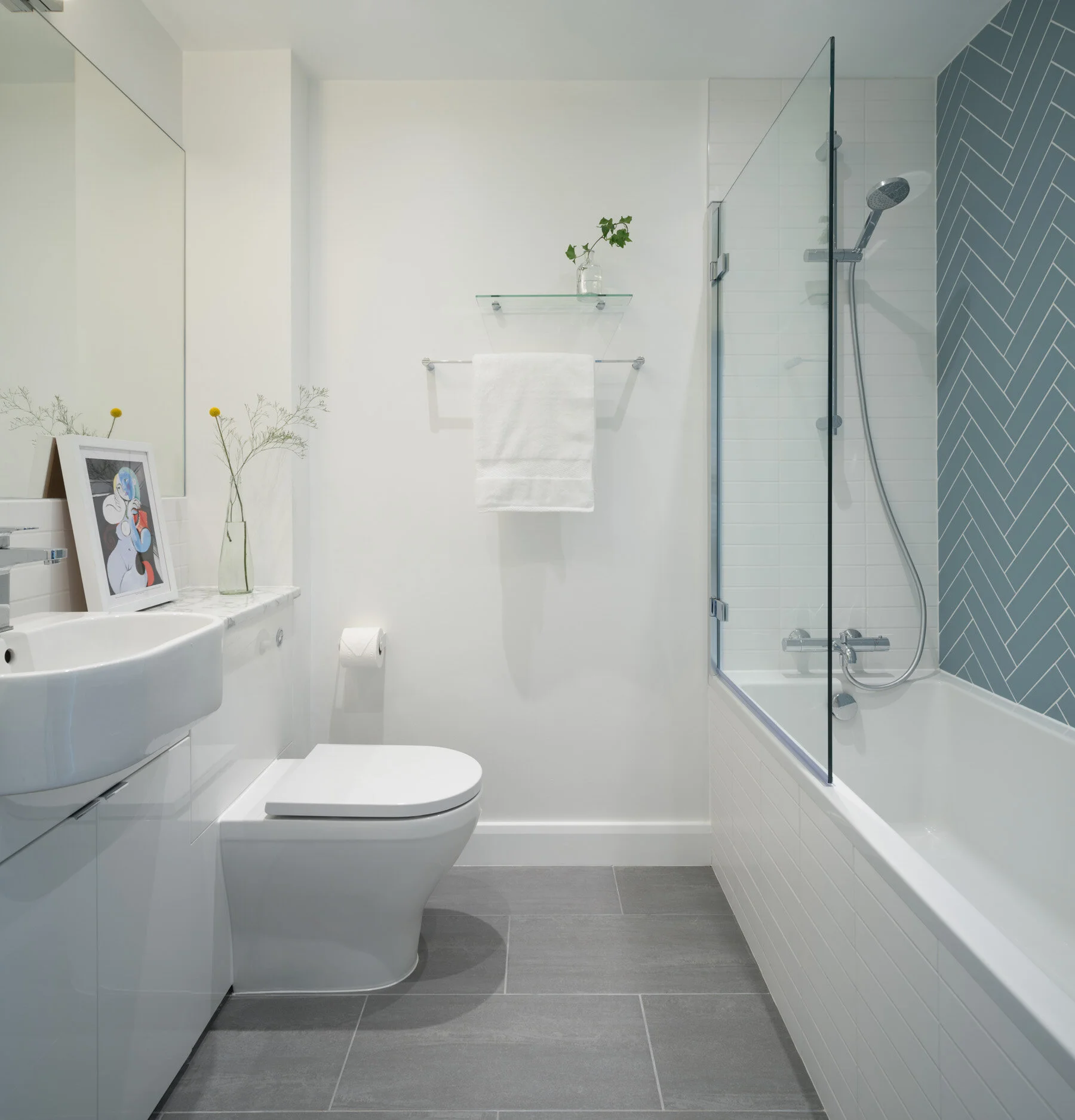 Web _ShuwenWang_Wapping_Bathroom Overview.jpg