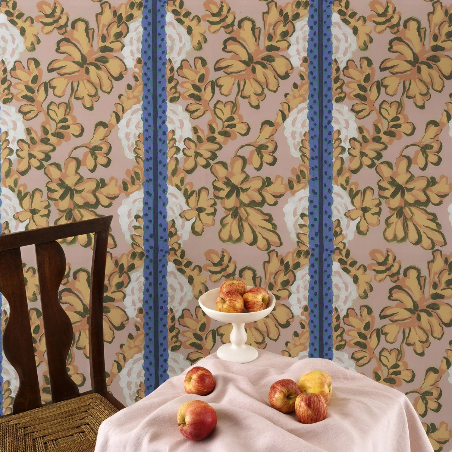 timna-wall-art-Floral-Swags-Dusty-Pink-still-life-3.jpg