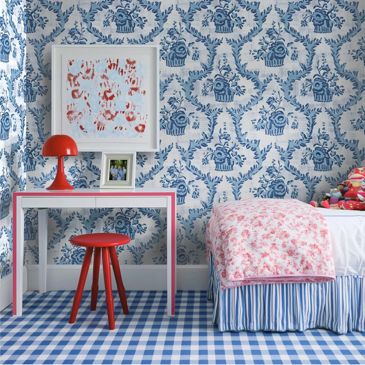 timna-woollard-studios-garlands-baskets-blue-white-kids-room.jpg