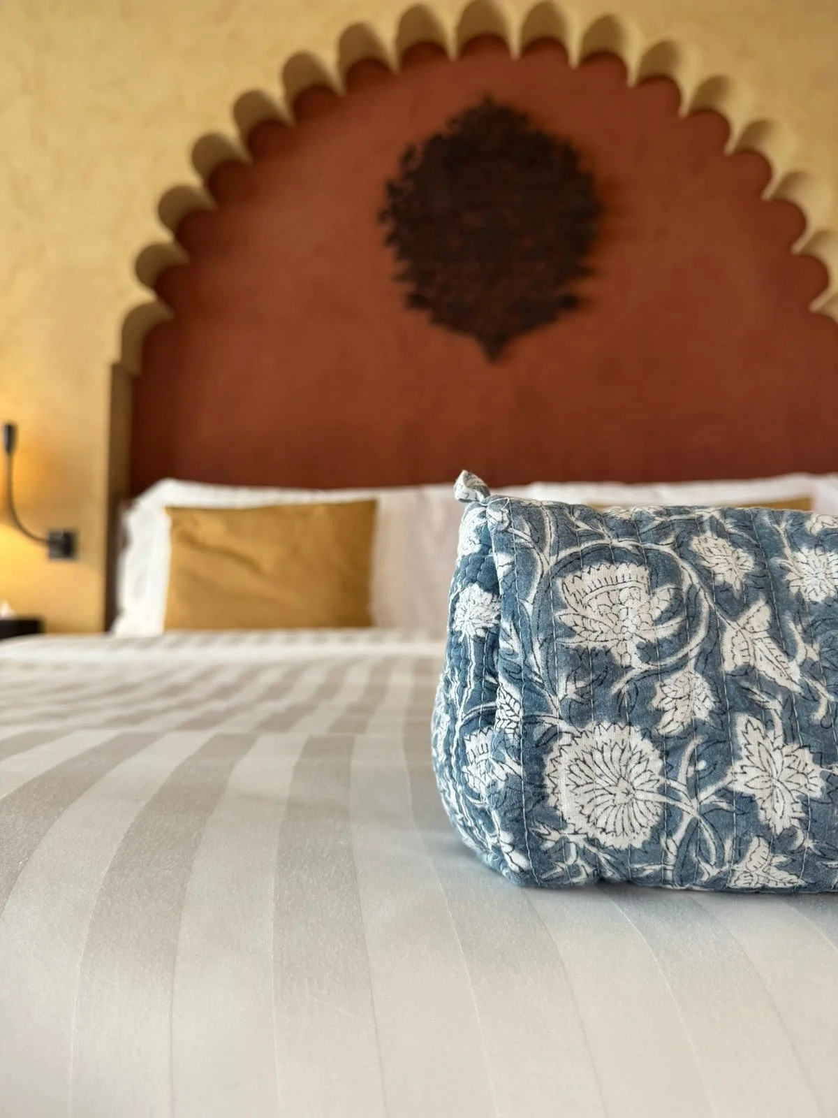 Summer essentials 💙  Carry a touch of handicrafted beauty wherever you go ☀️ Link in bio to shop #mundora #beautybag #summervibes #blockprint #craftmanship #slowstyle #abudhabi #dubai
