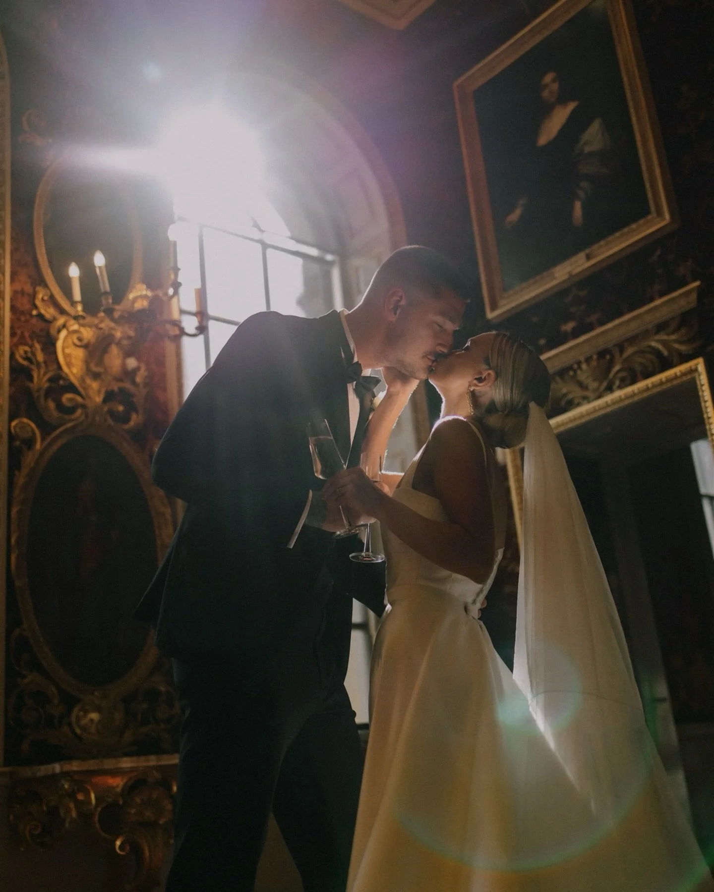 dreaming of this whimsical light ✨ @holkhamweddings
.
.
.
.
.
Norfolk wedding photographer Holkham Hall wedding
#norfolkwedding #realwedding #holkhamweddings #norfolkweddingphotographer #darinastoda