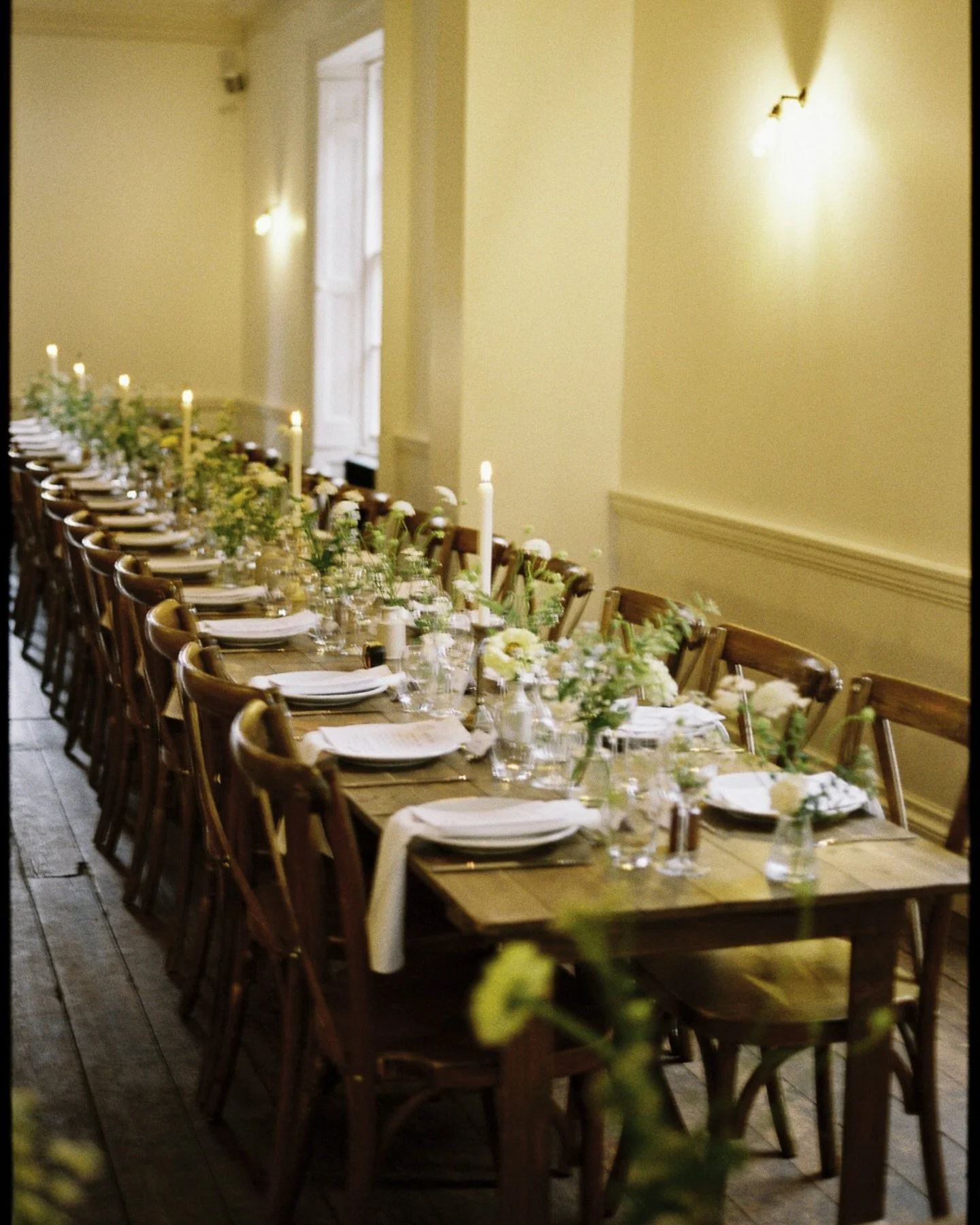 looking forward to being back in this ethereal space in a few months time ✨🌱 @aswarbyrectory 
.
.
.
.
.
.
Norfolk wedding photographer
Aswarby Rectory wedding
#weddingsonfilm 
#realwedding 
#35mm 
#norfolkphotographer 
#norfolkweddingphotographer