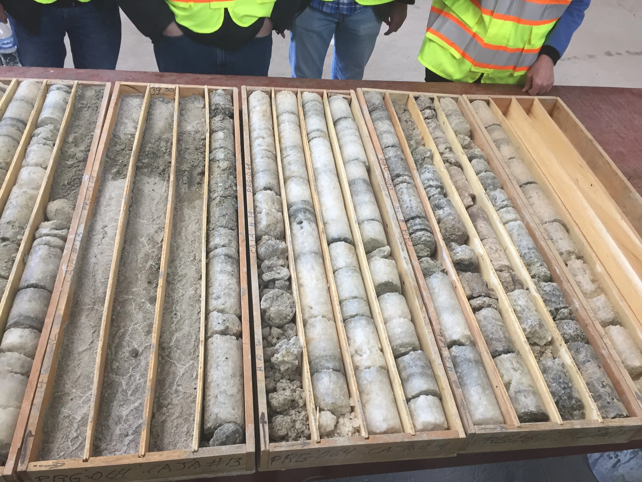 machine learning applied to mineral exploration core scanning data