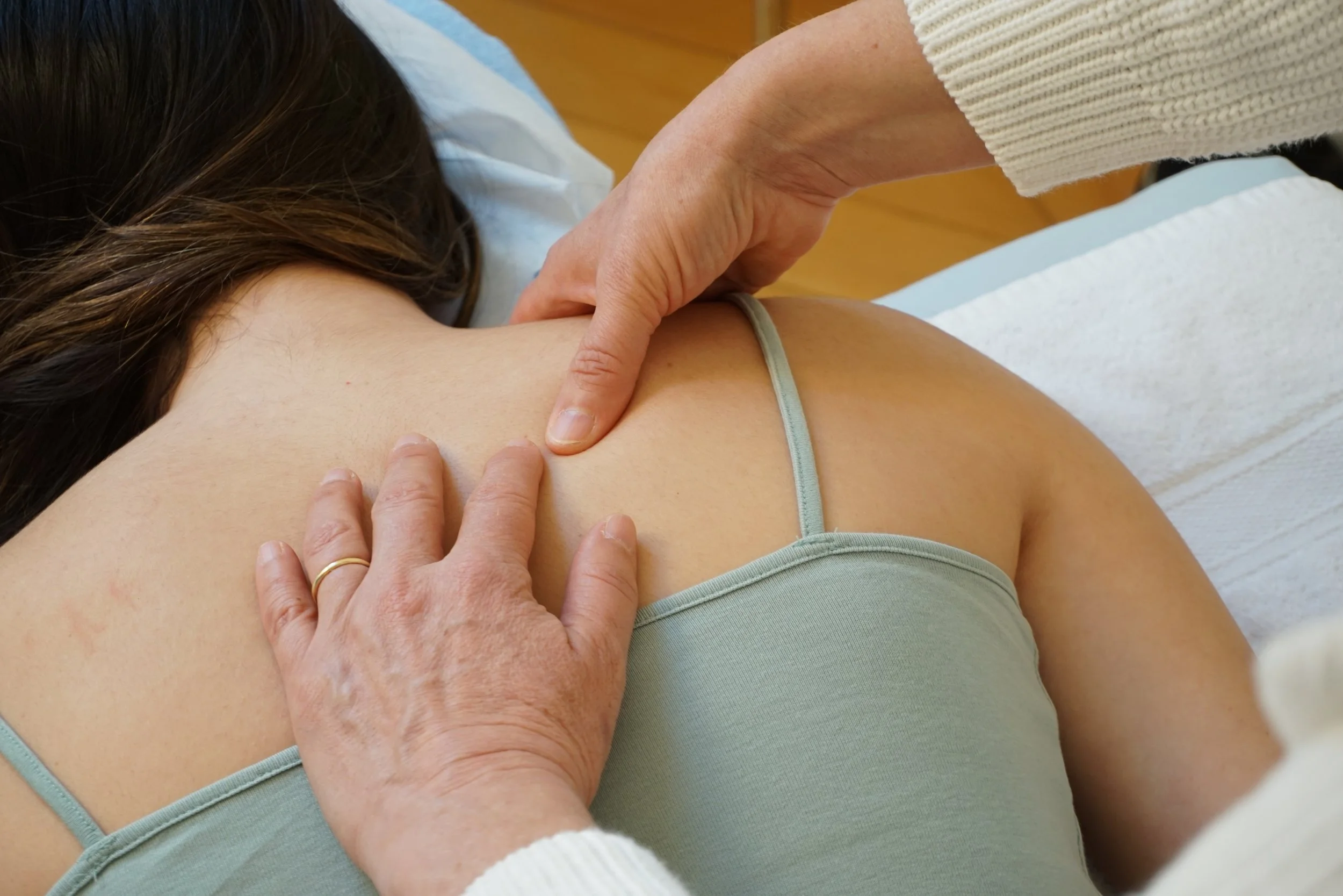 Bowen, Bowen Therapie Zürich, Bowtech, Bowtech Zürich, Bowen Technik, Bowen Technique, Bowenwork, sanfte Faszientherapie, Körpertherapie, Körperarbeit
