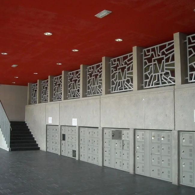 Collège edgar varése 650.jpg