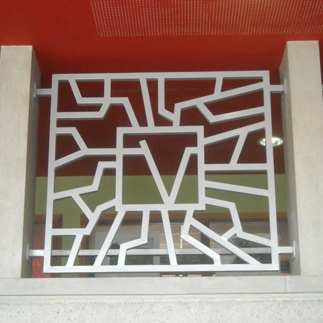 Collège edgar varése 1 650.jpg