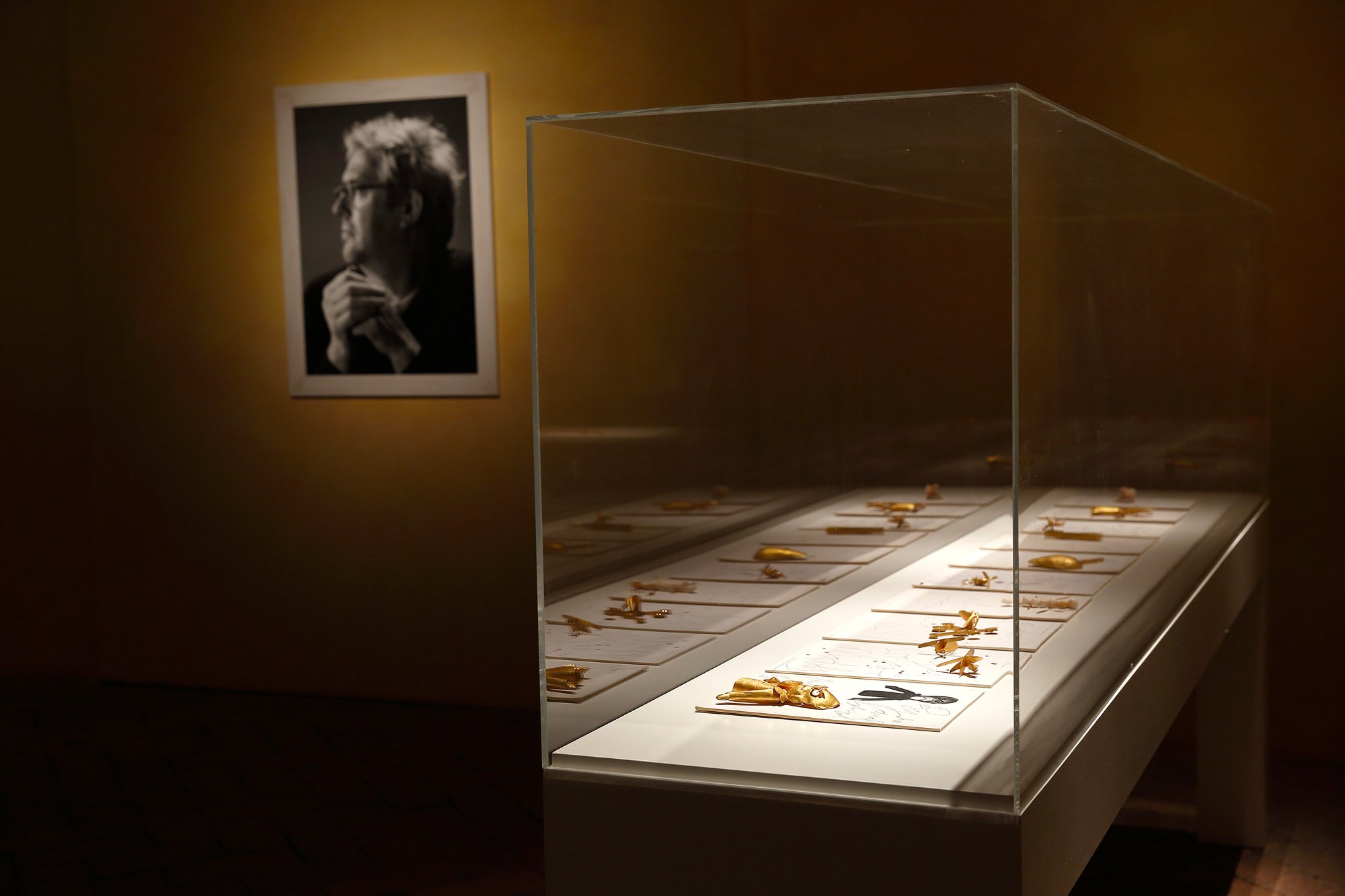 Manfred Bischoff, Helpless in Gold, Museo MAEC, Cortona | Ago-Ott 2016