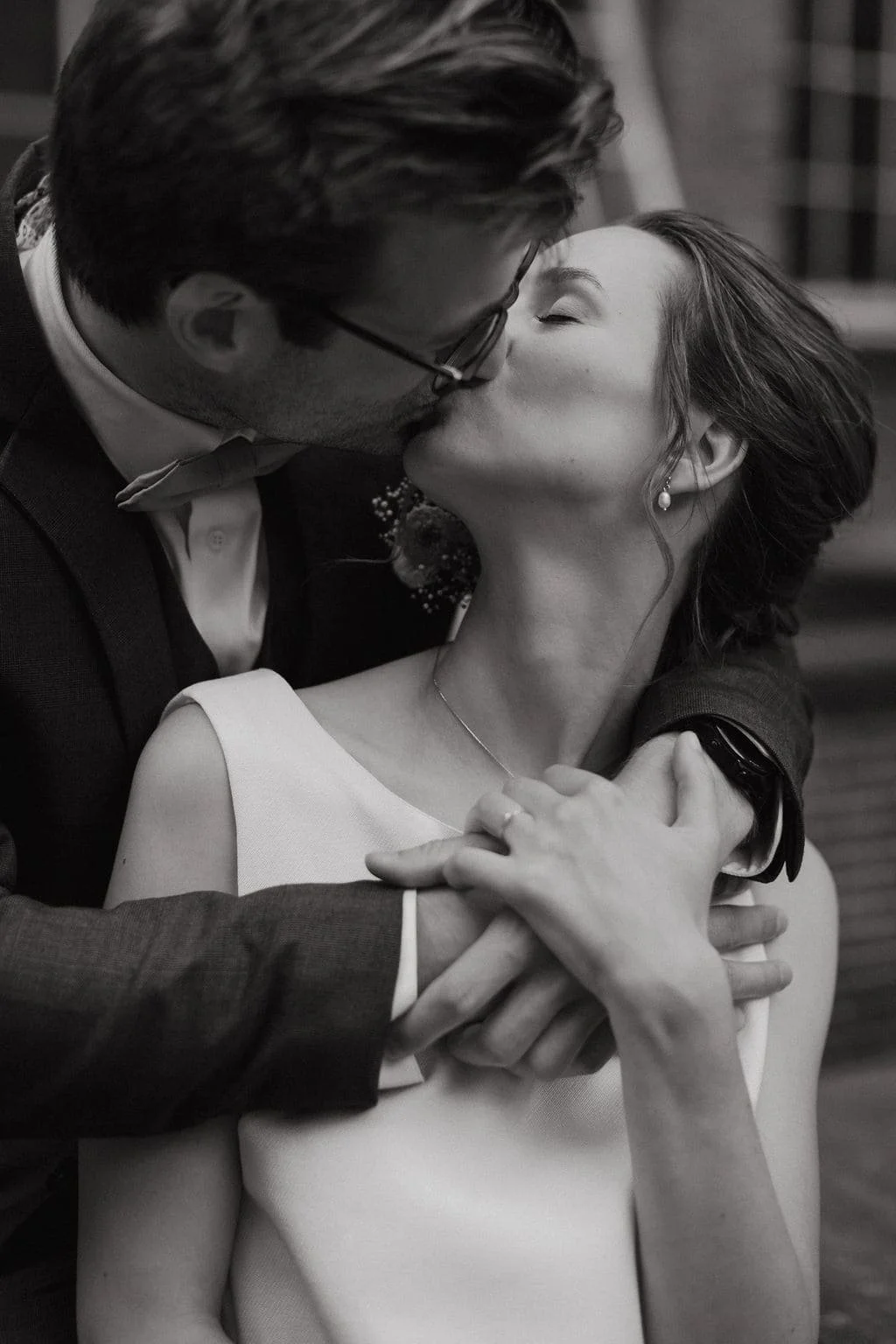 Editorial wedding photographer Ghent, romantic wedding photos 