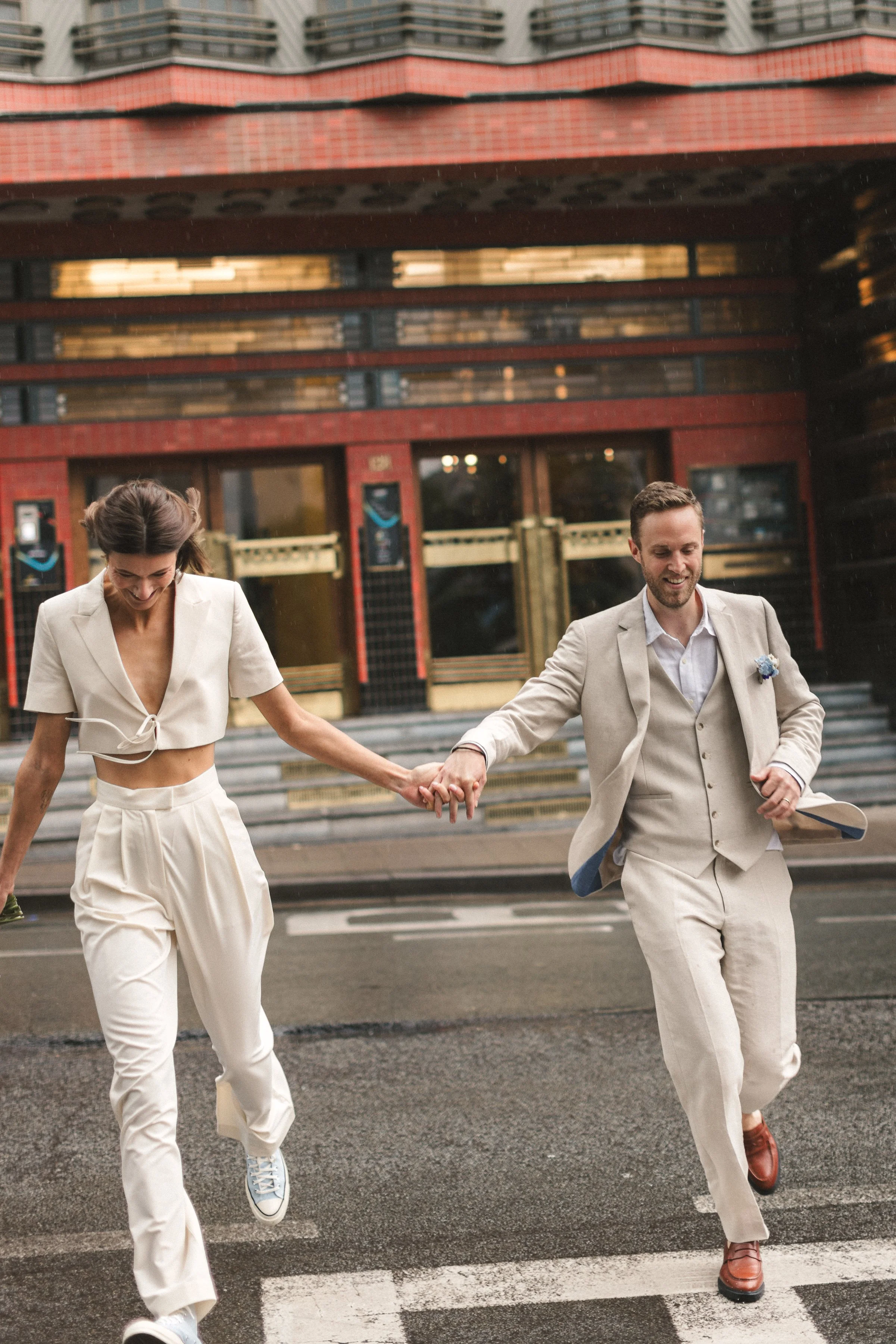 editorial wedding photography, urban shoot_ Intimate wedding in Ghent