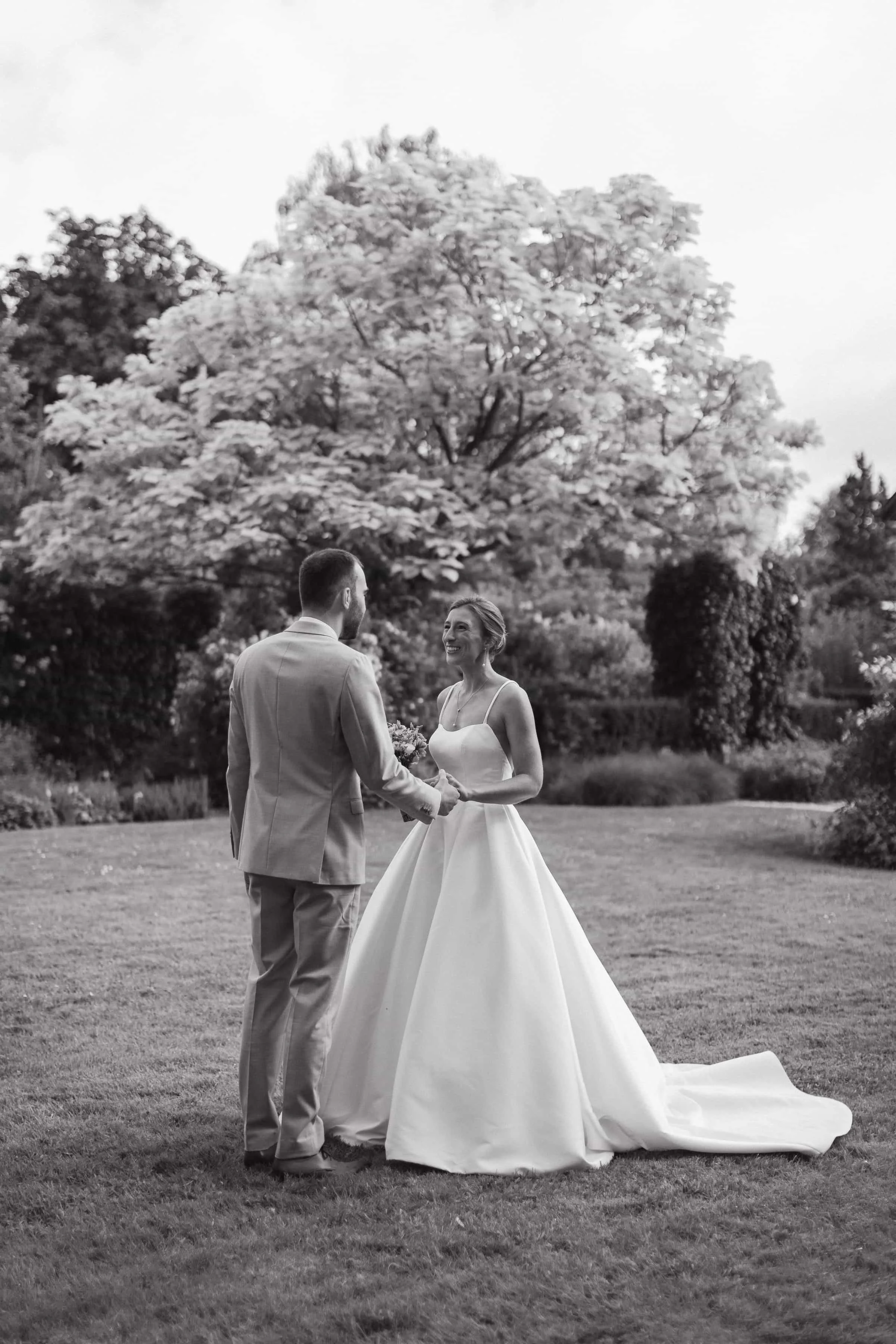 Wedding Photographer Wedding East Flanders first look