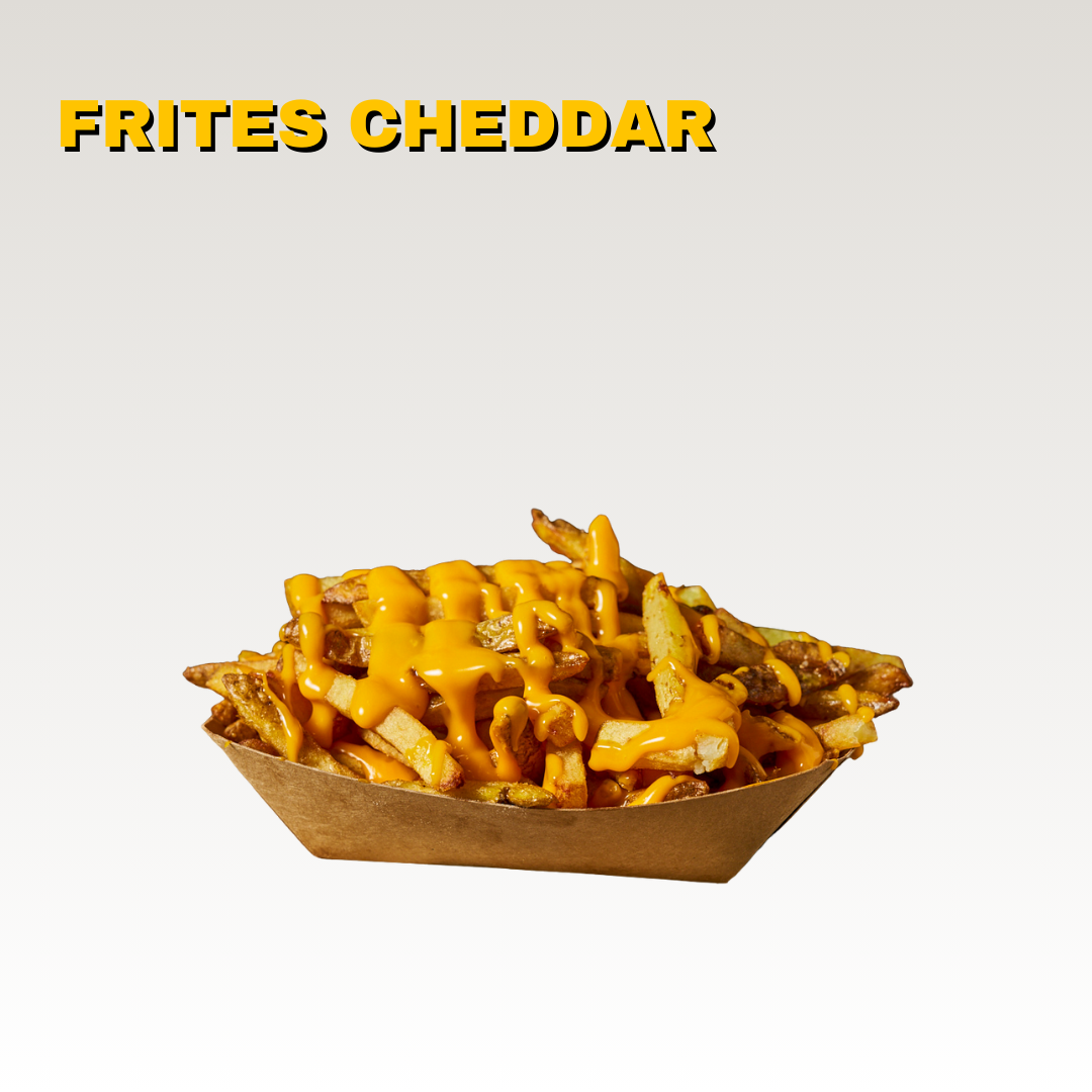 Frites cheddar maison dans un récipient en carton, garnies de sauce au cheddar. Toute notre carte est halal.