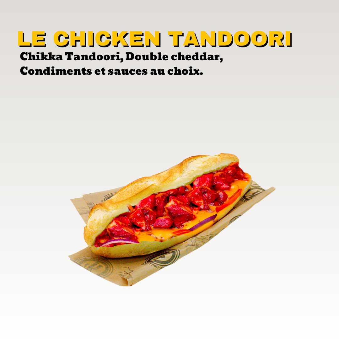 Sandwich baguette au poulet tandoori avec fromage, condiments et sauces servi dans un pain baguette. Toute notre carte est halal.