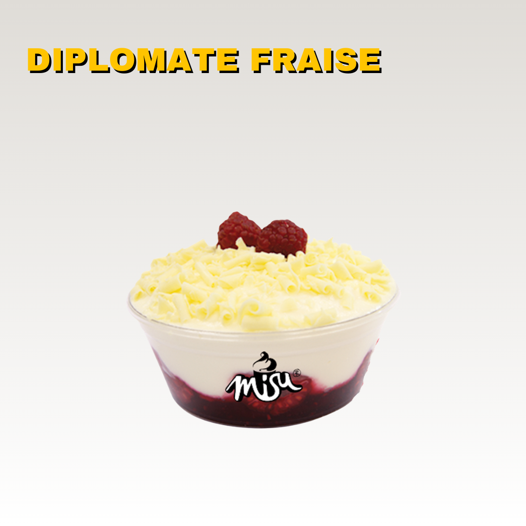 Diplomate fraise avec coulis. Toute la carte est halal.