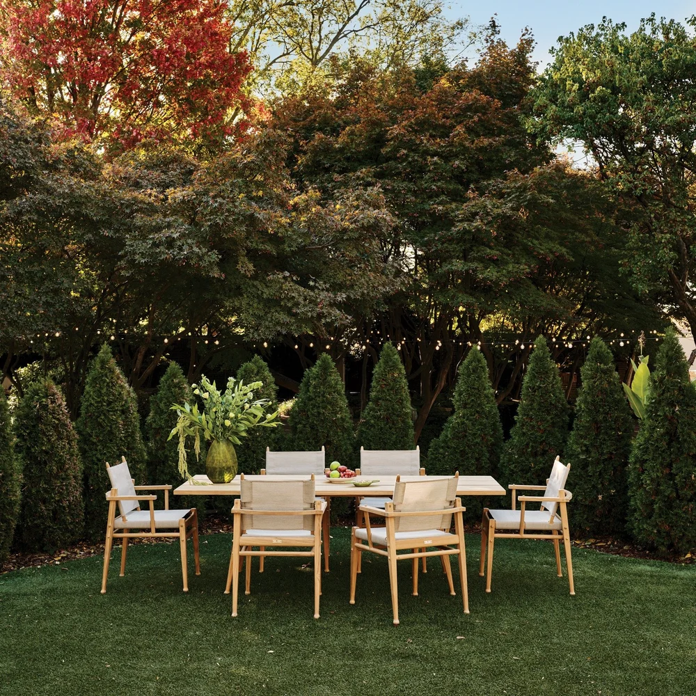 Outdoor dining chair