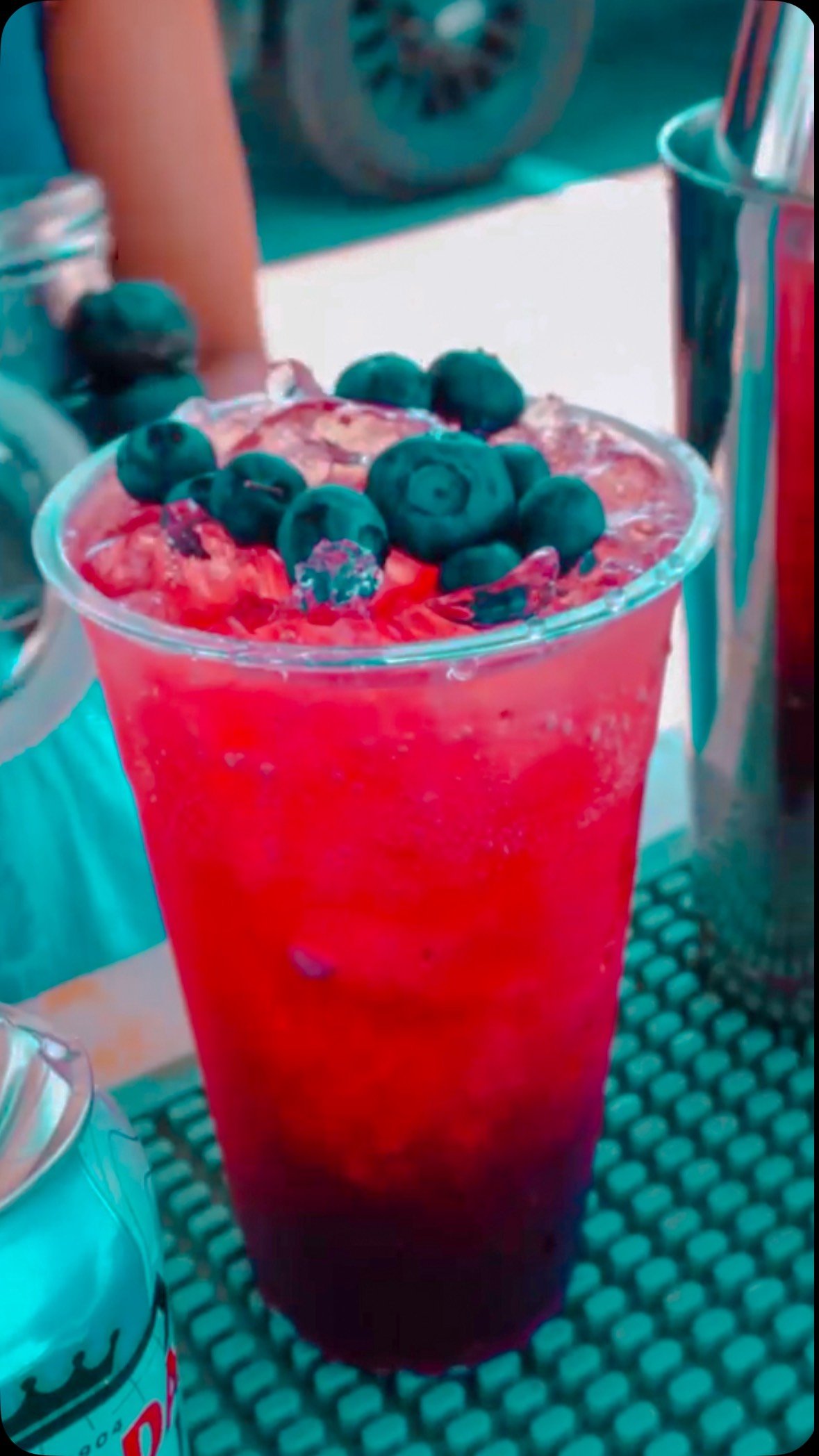 Summer sips brought to you by Salted Rim. You handle the invites, we handle the fun. Link in bio to request a quote! π‍π©π
#SaltedRimNJ #NJMocktails #MobileBarNJ #SummerSips #FreshDrinks #PartySips #NJBar #DrinkHappy #MobileDrinks #EventBar