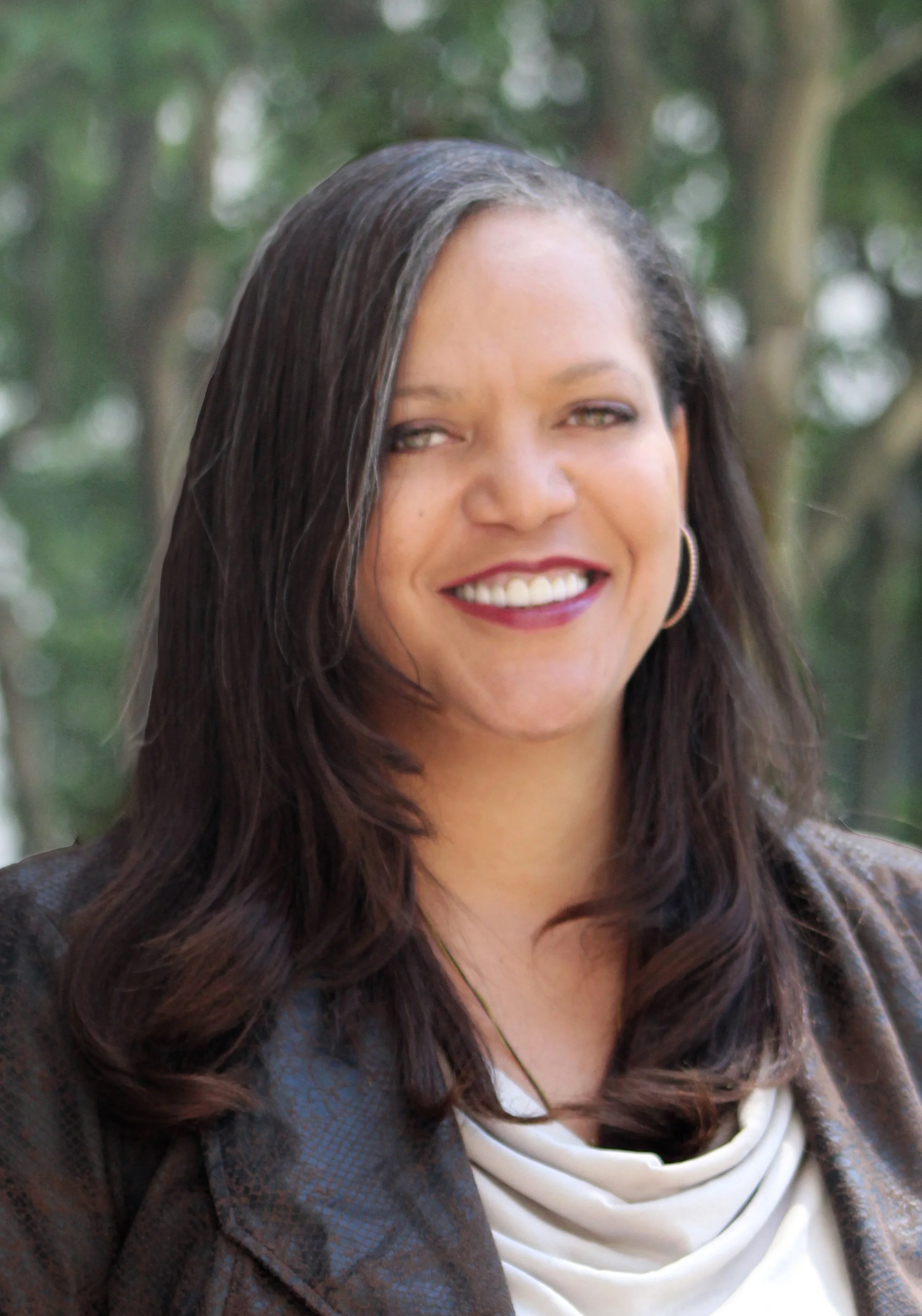 Dr. Isabelle Monlouis.jpeg