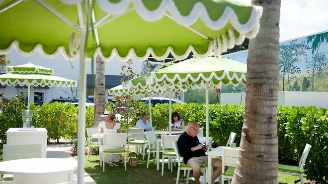 Final Playdate: Shop &amp; Eat at The Hive 🛍️☕