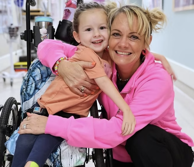 Rise &amp; Shine: Music, Movement + Mama Time