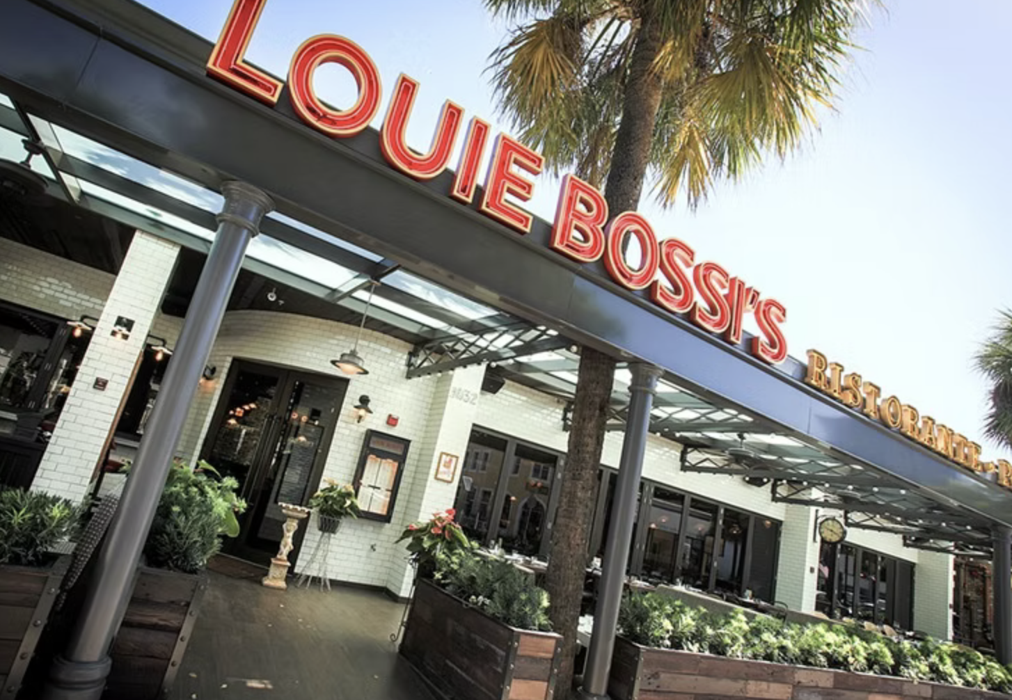 Lunch &amp; Connection at Louie Bossi's 🤍