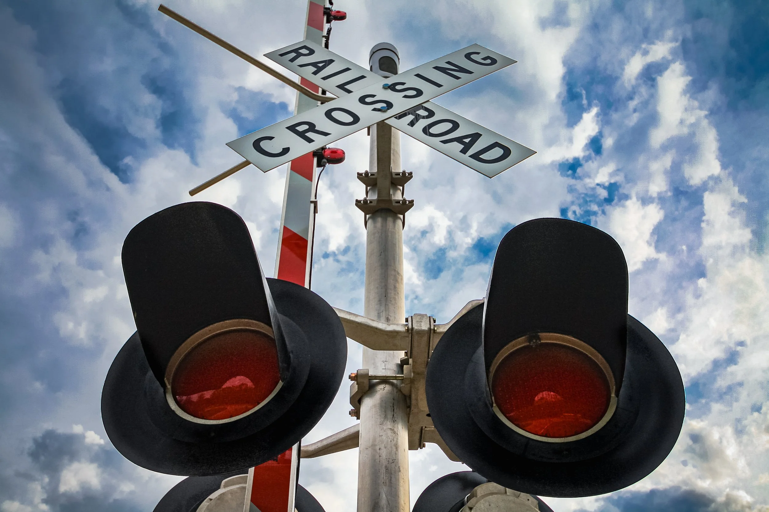 Resident raises concerns over railway noise in Downtown Oswego