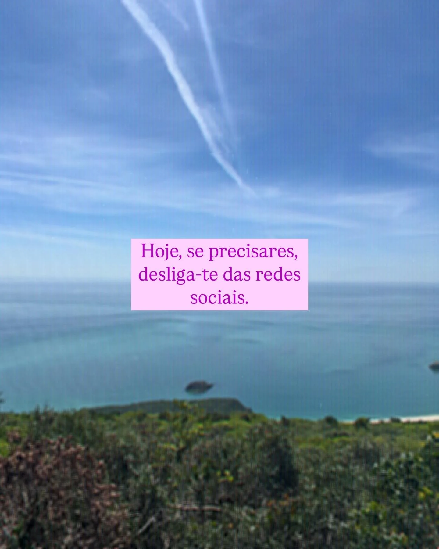 Hoje &eacute; um dia muito bonito para muitas mulheres e fam&iacute;lias. 

Para outras n&atilde;o. Para outras &eacute; um dia negro, sofrido e injusto. &Eacute; para essas que hoje falo: N&atilde;o tenhas receio de te afastar da avalanche que as re