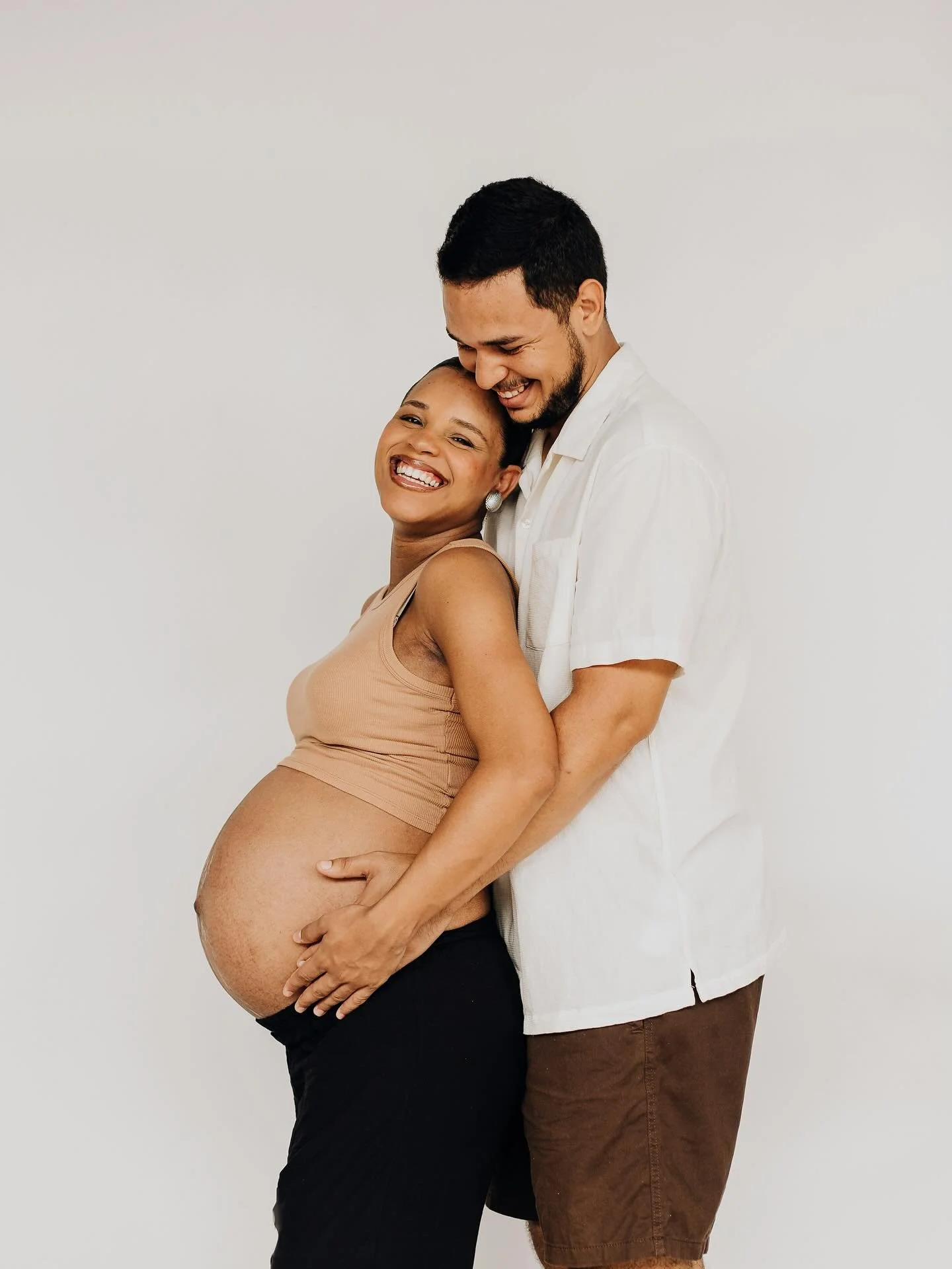 POV : we prepared for breastfeeding together to savor the newborn moments.

At Milk Coach, we recognize breastfeeding as a team effort. That&rsquo;s why we recommend expectant moms bring their support system to the first few classes (or all!) to fost