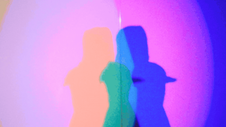 OMNICOLOS ©2023 Web Shaman Call.gif
