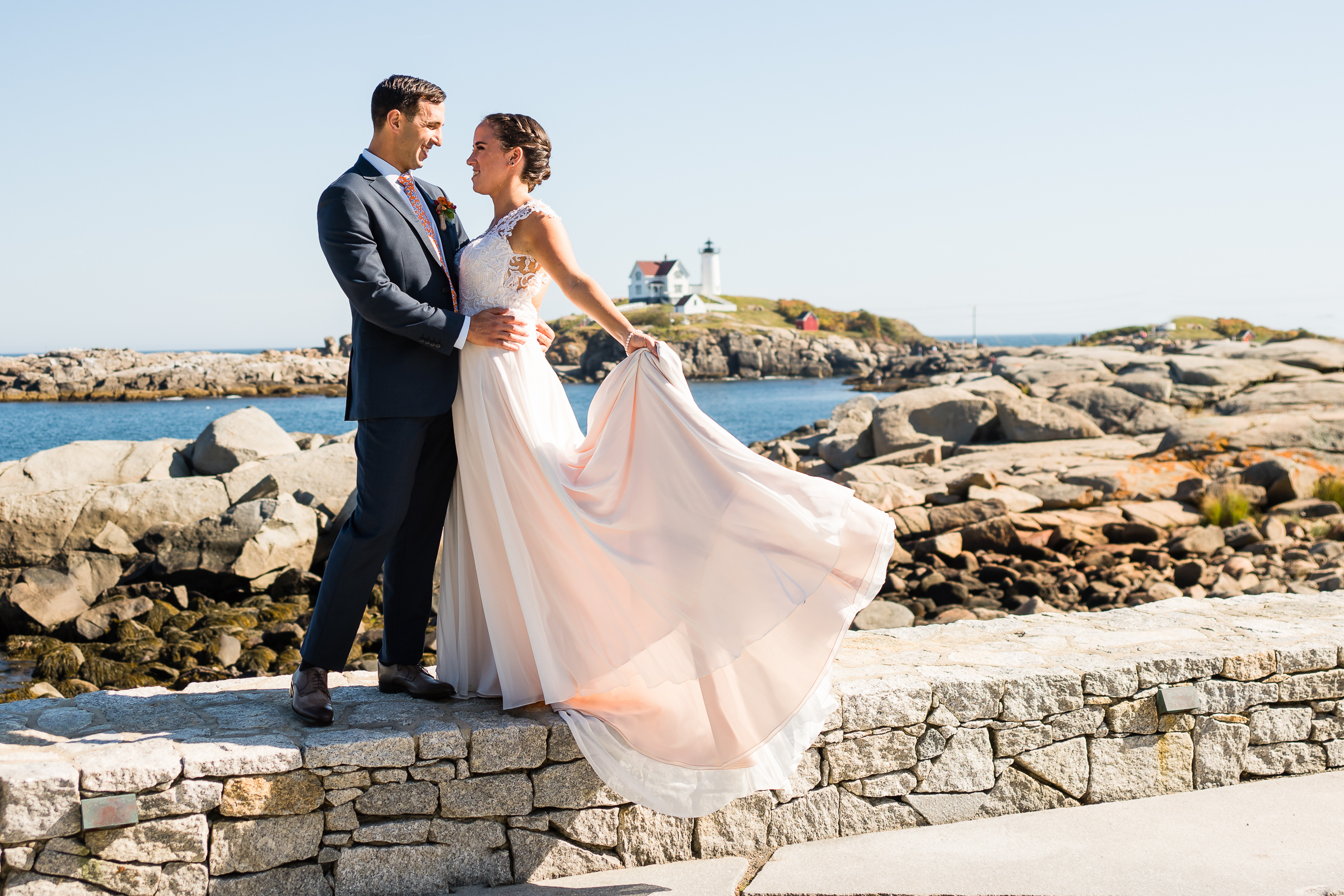 Jackie &amp; Mark's Viewpoint Hotel Wedding Sneak Peek | Wedding Photographers Near York Maine