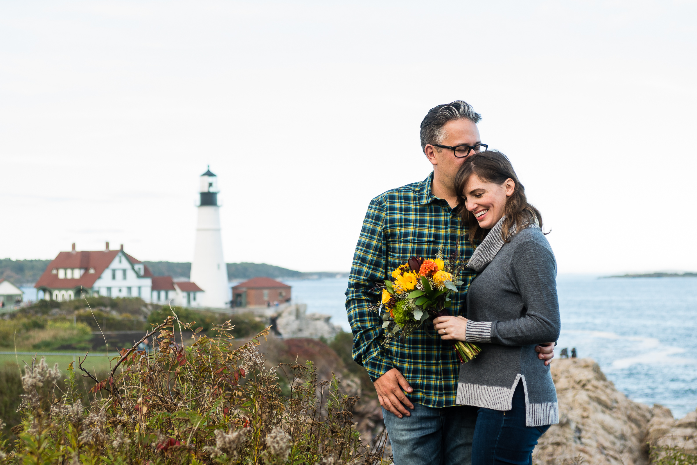 Jason &amp; Samantha's Oceanside Elopement  |  Photographers Near Fort Williams Maine
