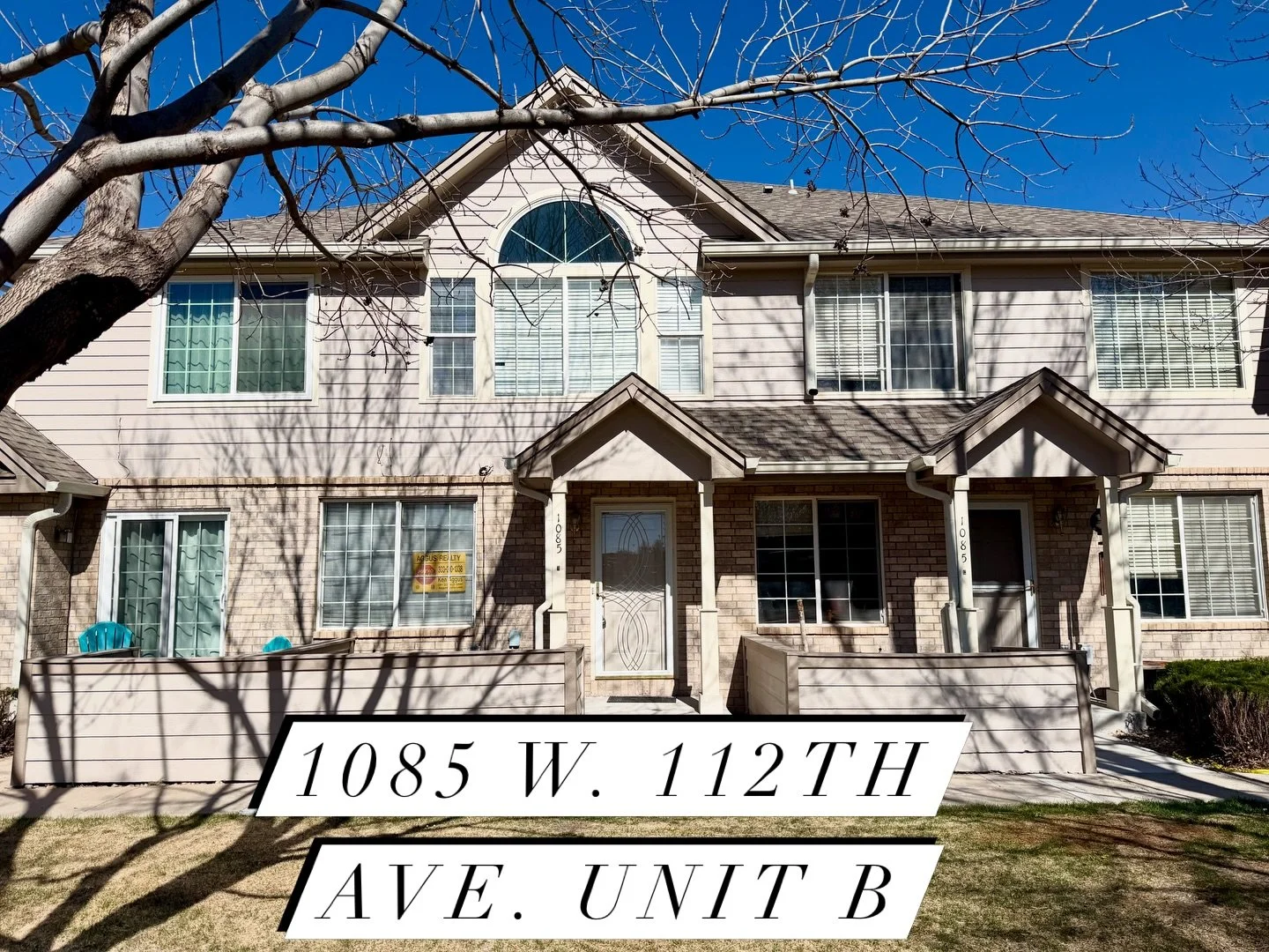 Welcome to Peak and Port 🏡✨🏔️ 🌊 

Real estate isn&rsquo;t just about showing a space&mdash;it&rsquo;s about creating a feeling that makes someone want to walk through the door.

In a market where buyers scroll first, strong visuals aren&rsquo;t op