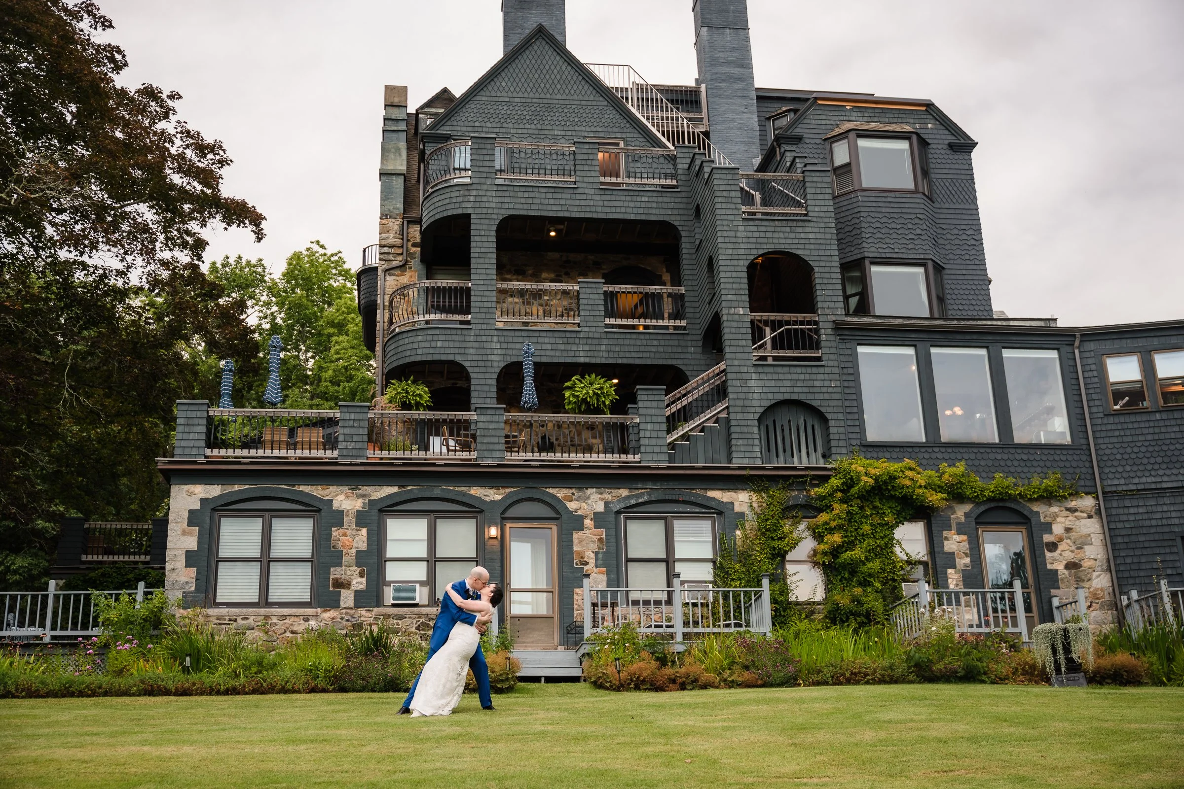 maine-airbnb-wedding-venue.jpg