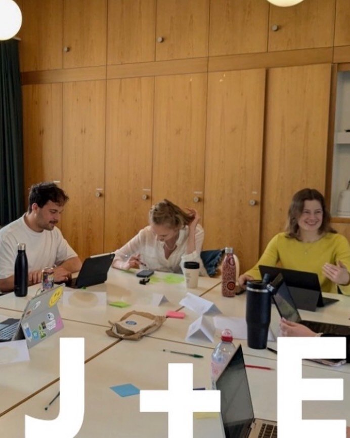 Weiterbildung von DSJ Jugend + Engagement zum Thema &Ouml;ffentlichkeitsarbeit und Kommunikation.
Vielen Dank f&uuml;r die spannenden Inhalte #dsj