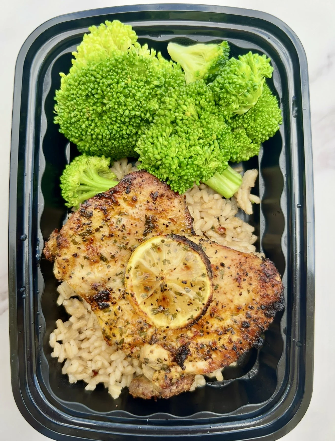 healthy chicken meal prep with brown rice