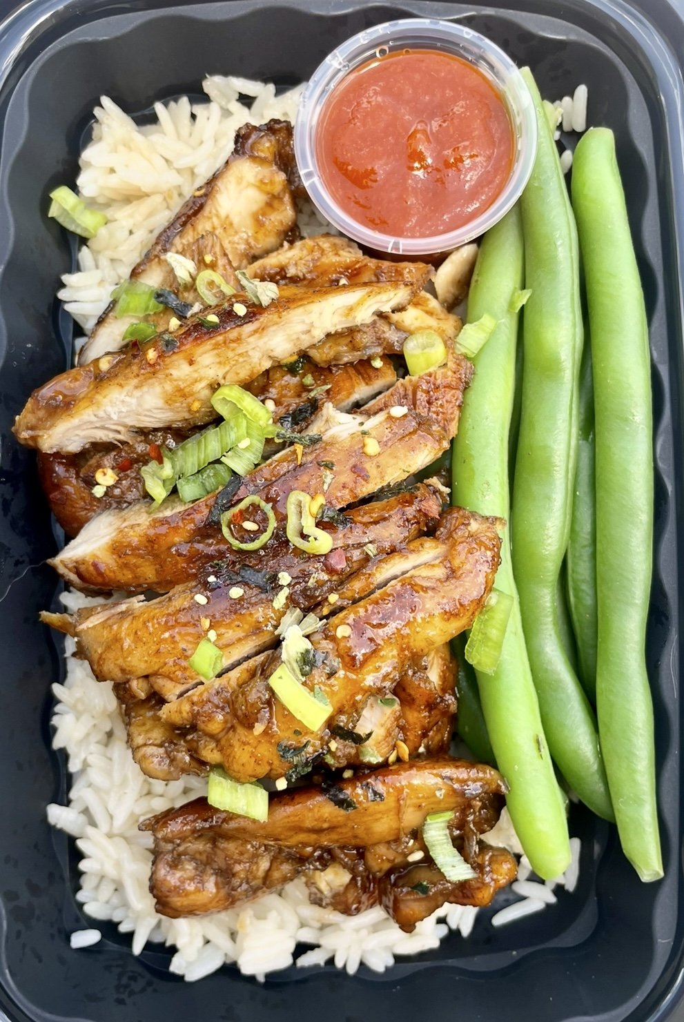 Sriracha chicken healthy meal prep