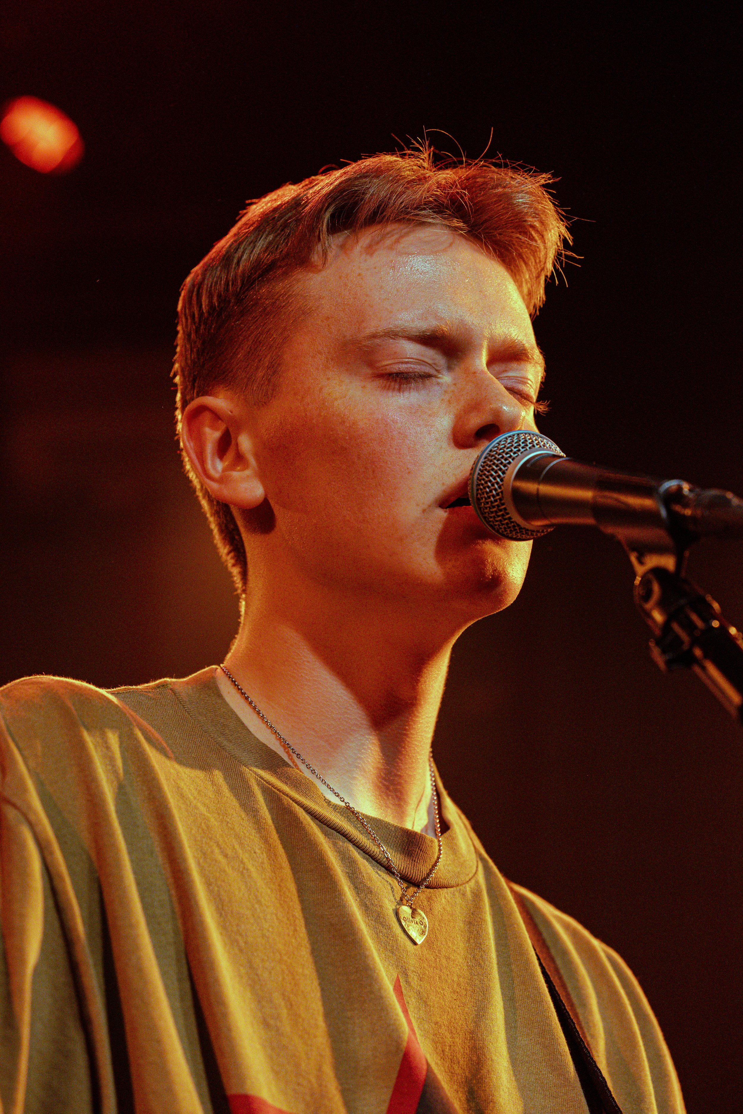 sign crush motorist25.jpg