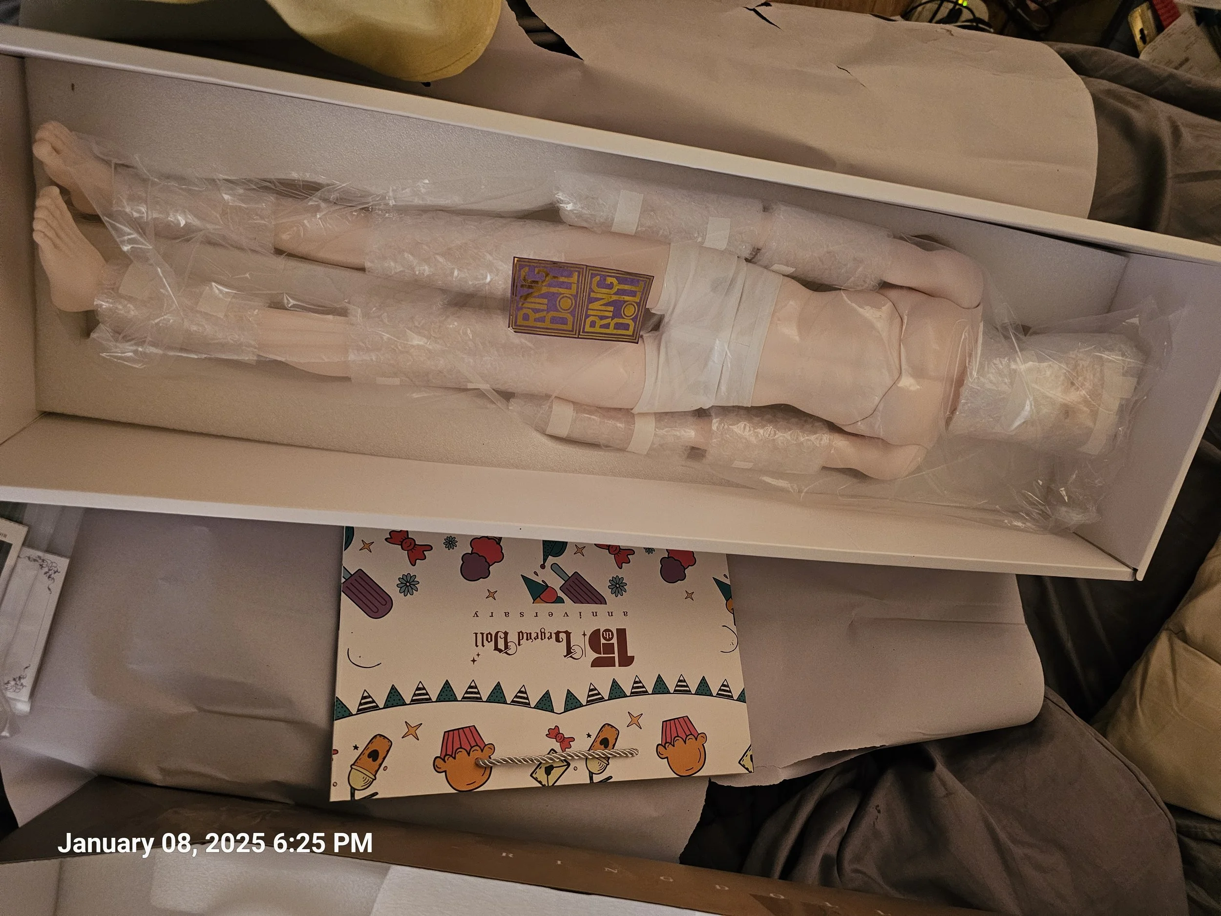 Estinien's Box Opening: Body 