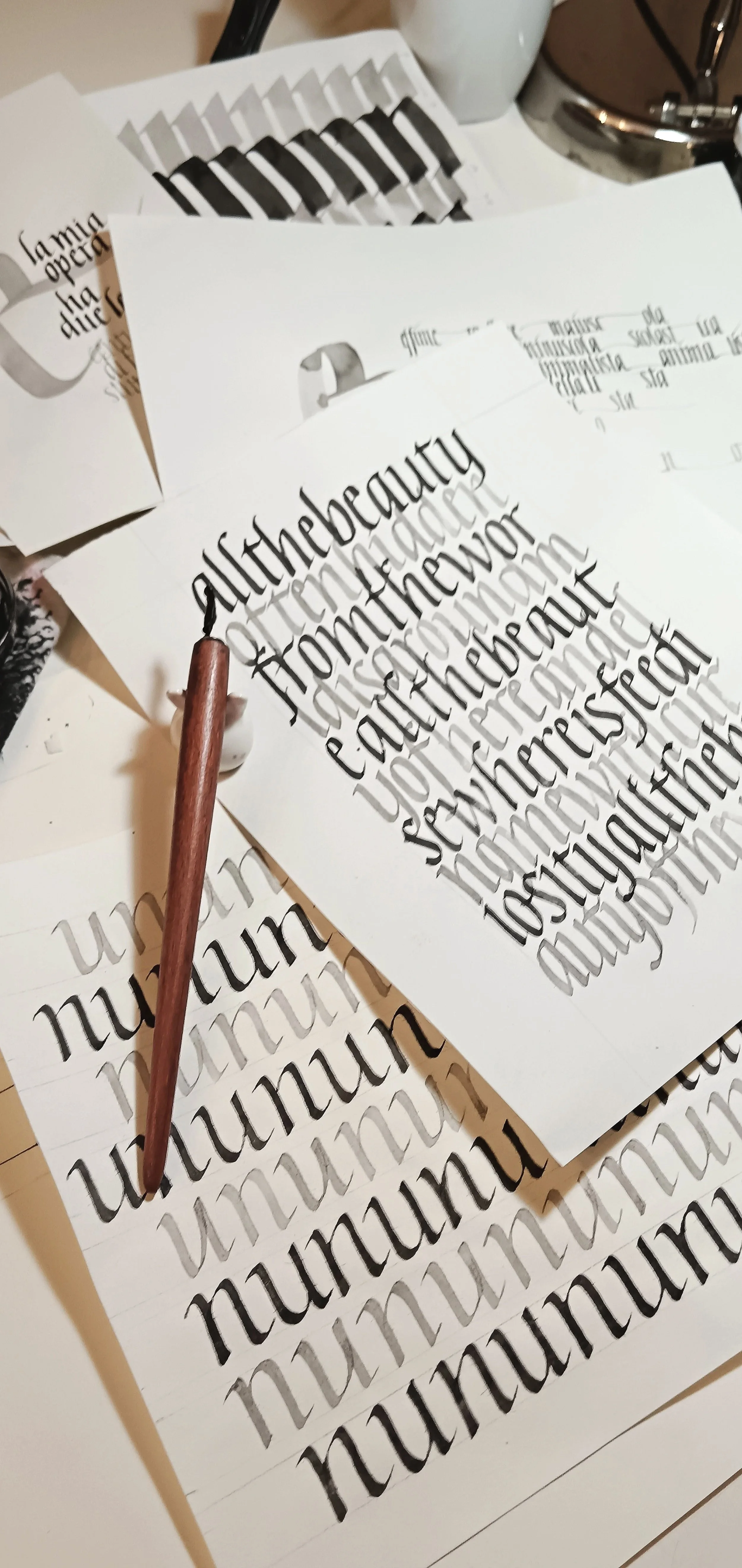Calligraphy (Italic)
