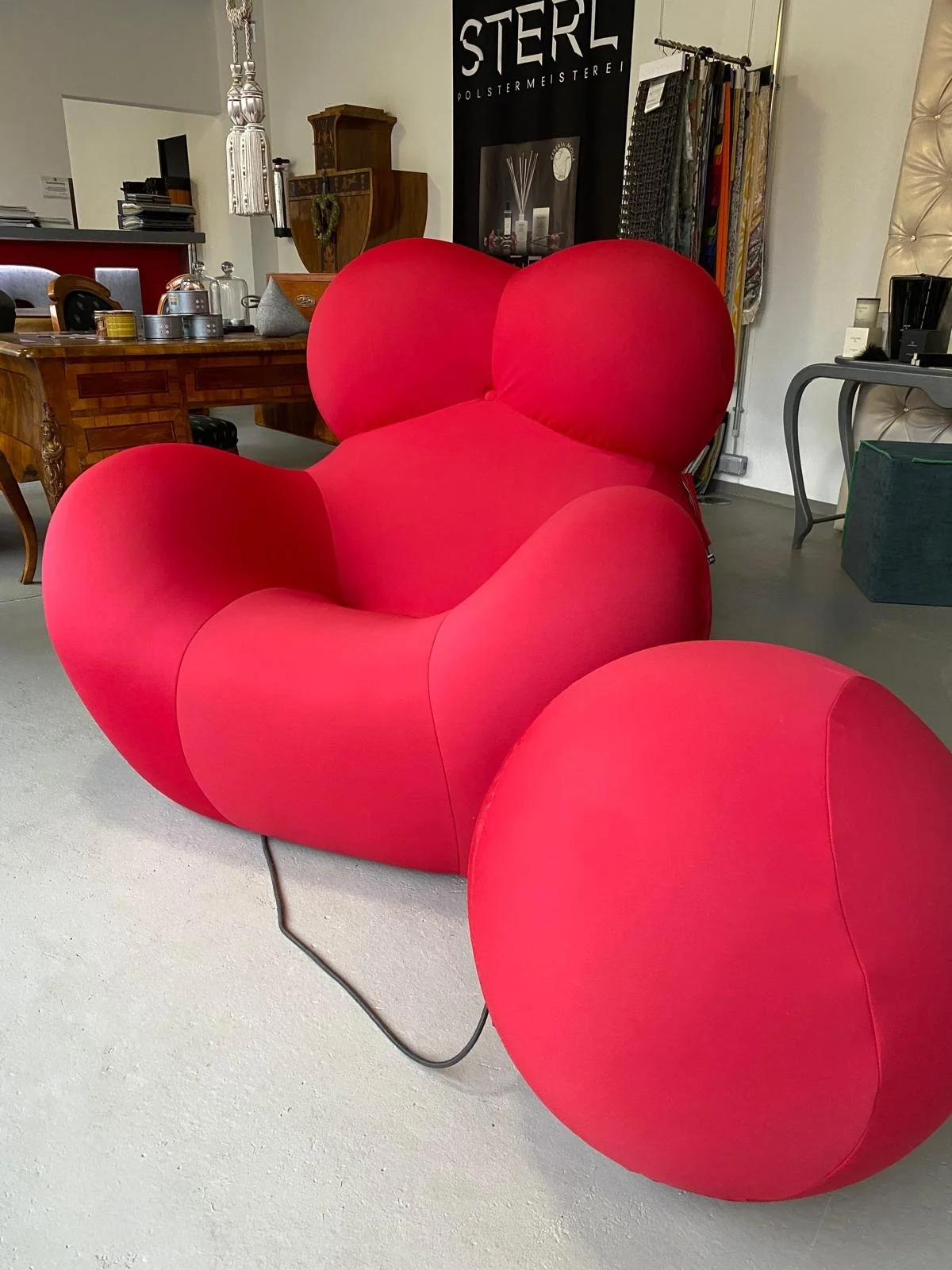 WhatsApp Image 2025-12-22 at 15.08.02 (1).jpeg