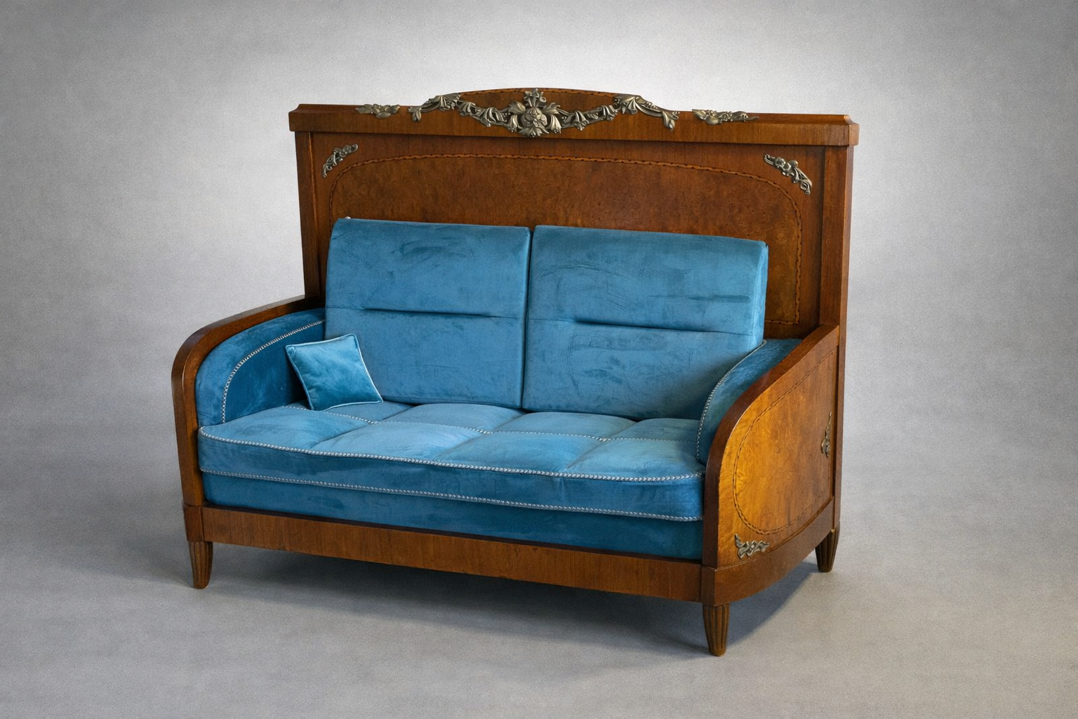 Blue Sofa1.png