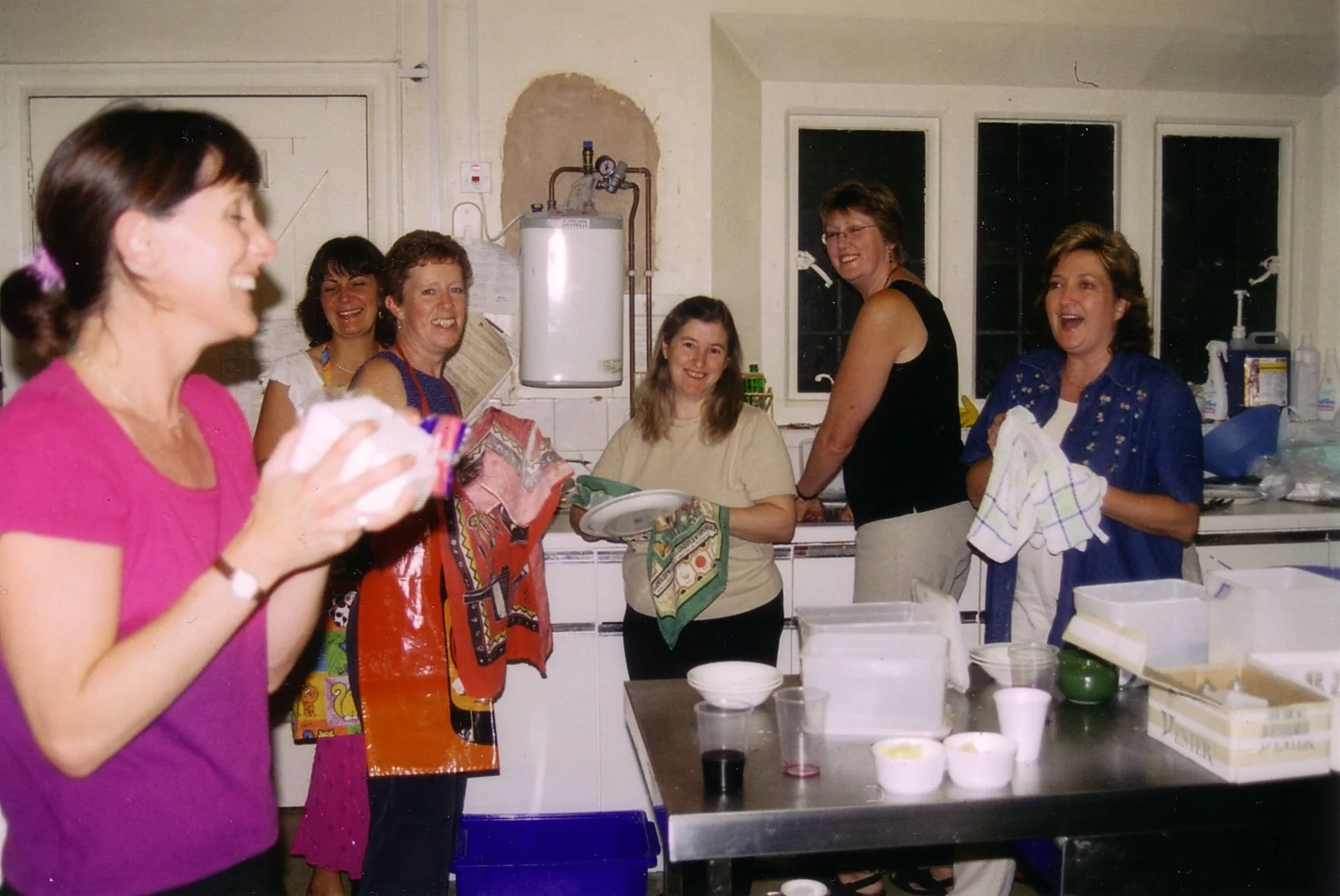 2004 Harvest Supper washingUp.jpg