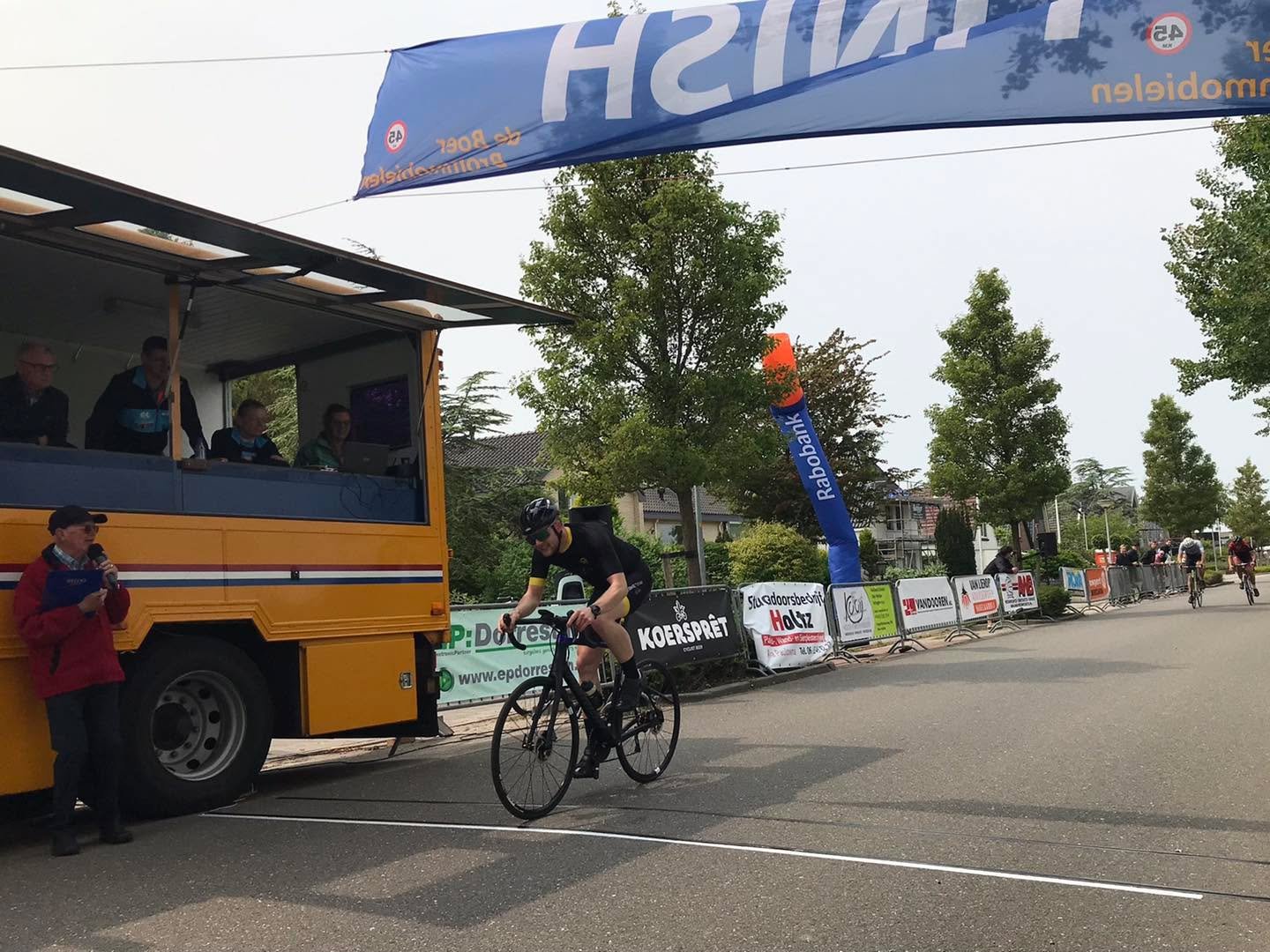 Wat een machtig eindschot! De prijswinnaars bij de recreanten Categorie B:
1 Perry Schra
2 Sieme Smit
3 Michel Verkerke 
Van harte gefeliciteerd!! 👏🏼
